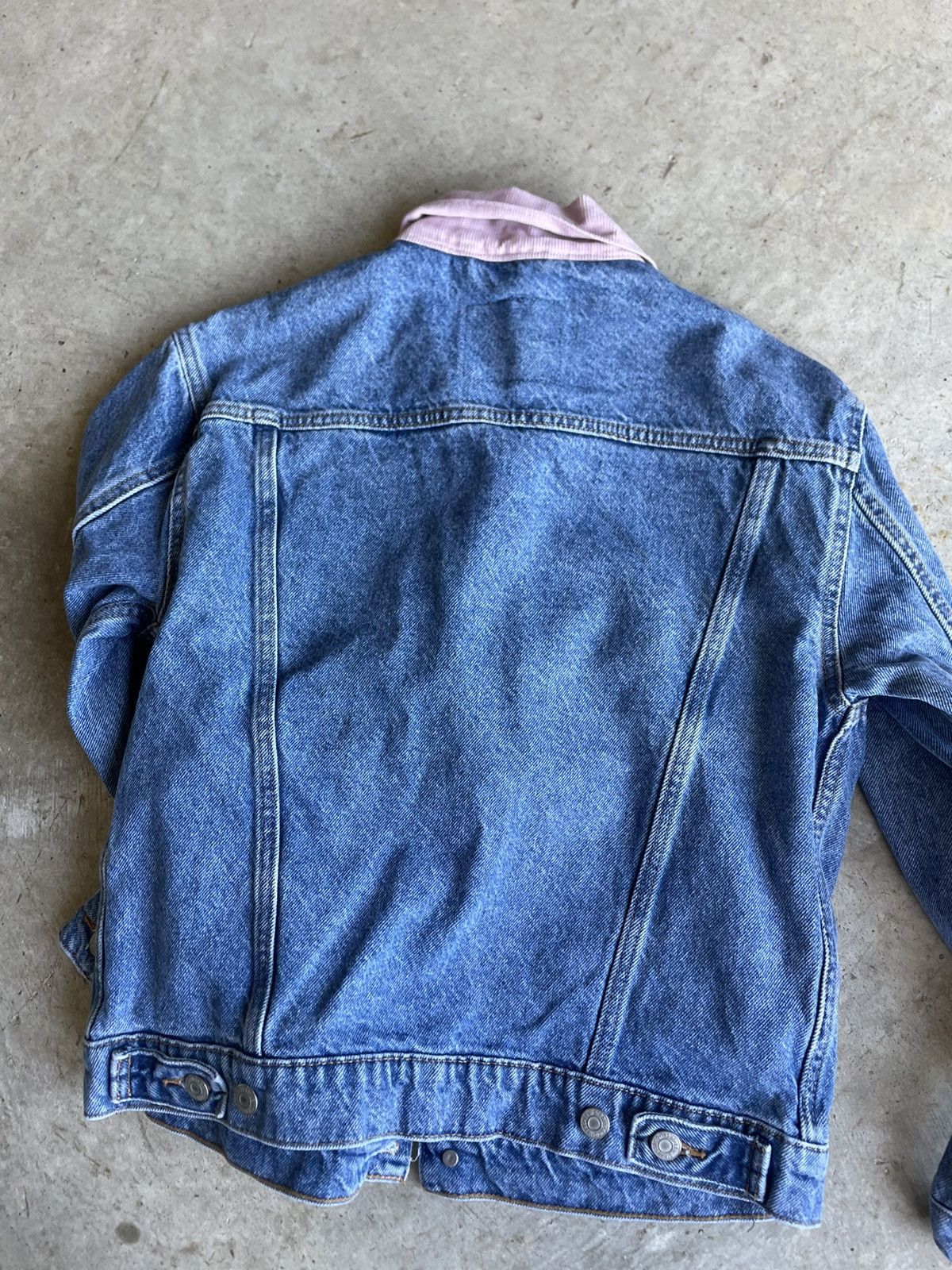 Vintage Levi’s Pink Denim Jacket Size US S / EU 44-46 / 1 - 3 Preview