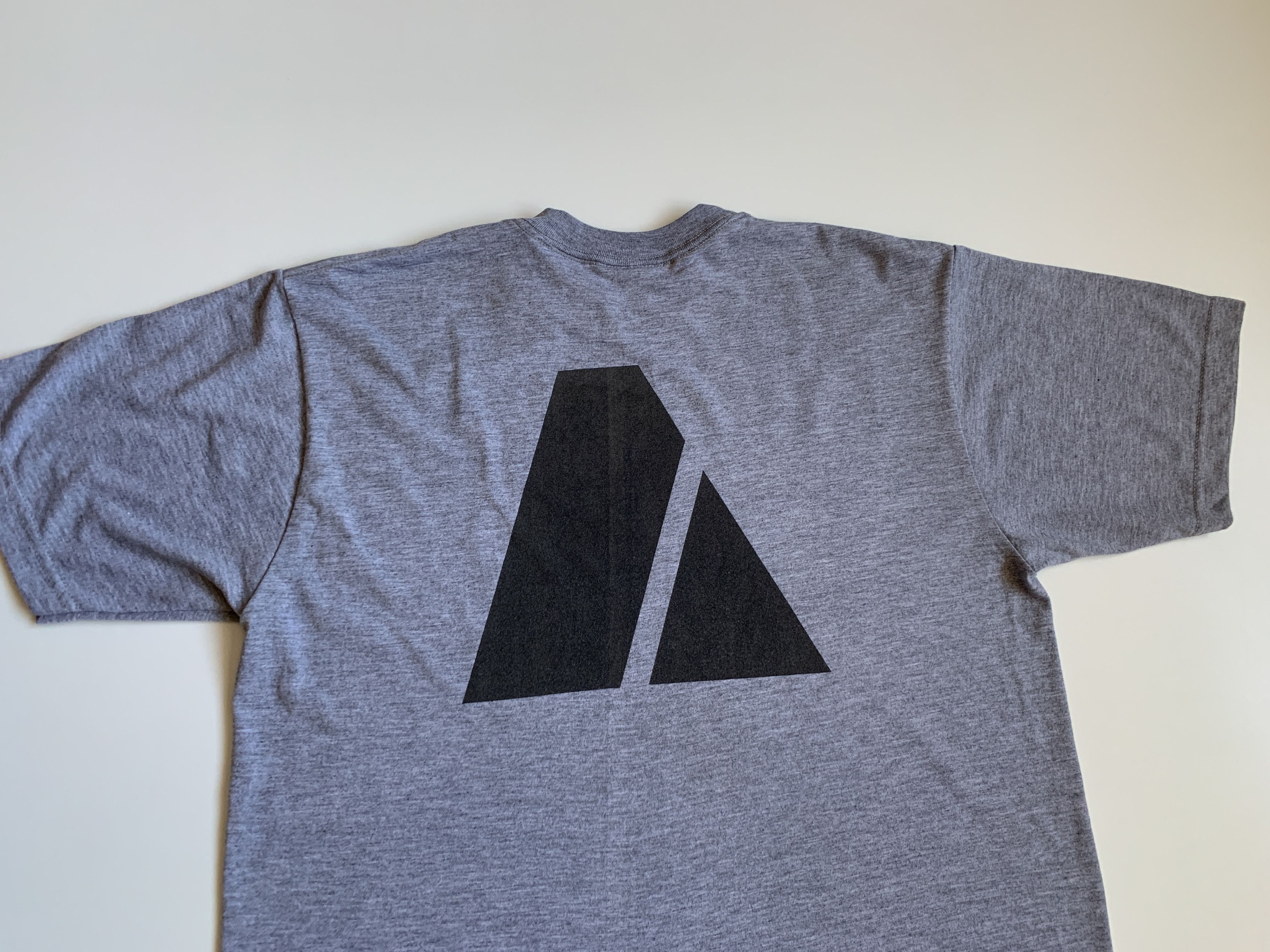 Vintage ARMY Reflective Logo Physical Fitness Uniform Mens T-shirt Size US M / EU 48-50 / 2 - 6 Thumbnail
