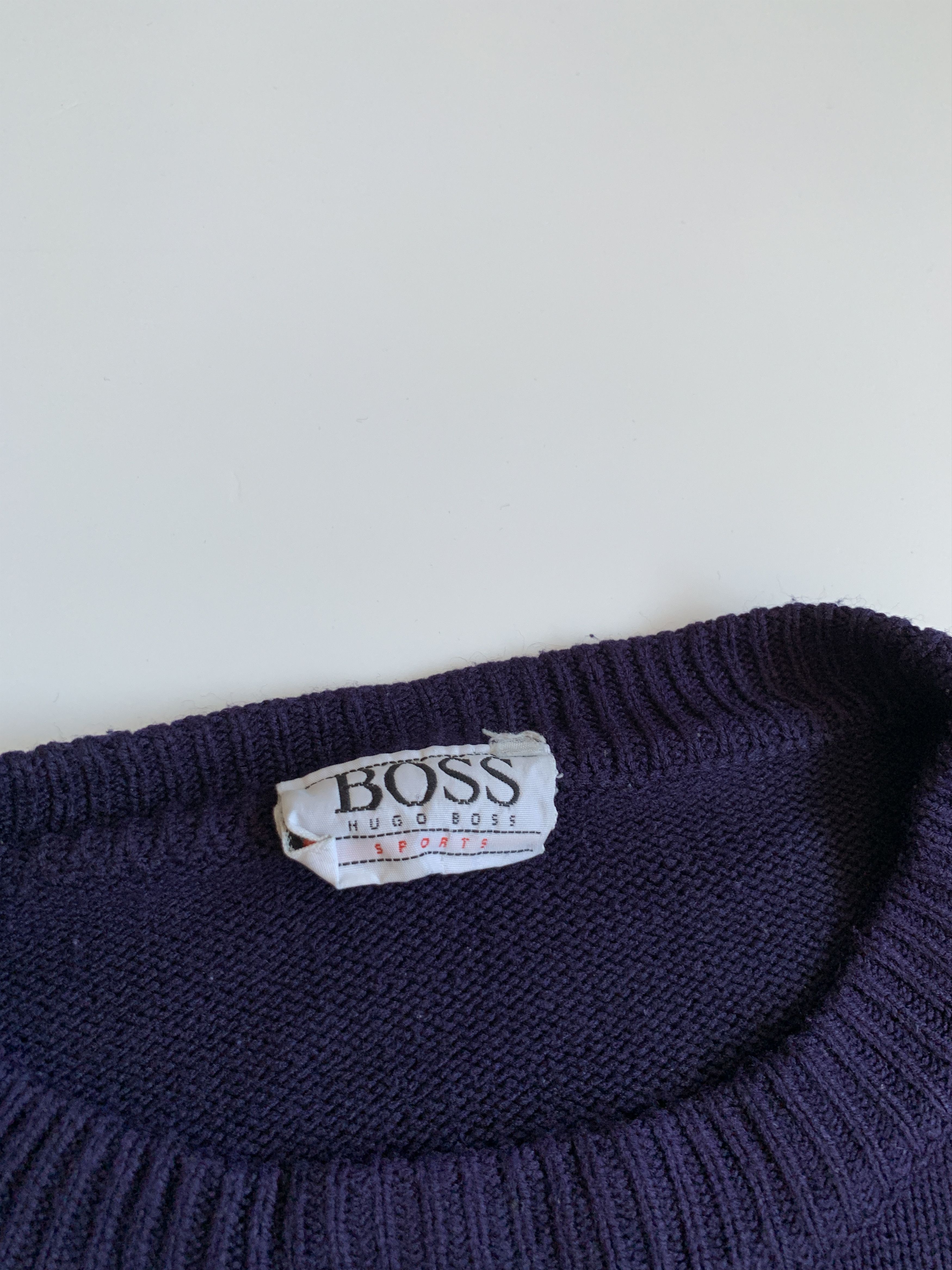 Hugo Boss 90s Hugo Boss Big Embroidered Logo Vintage Mens Sweater Size US M / EU 48-50 / 2 - 5 Thumbnail
