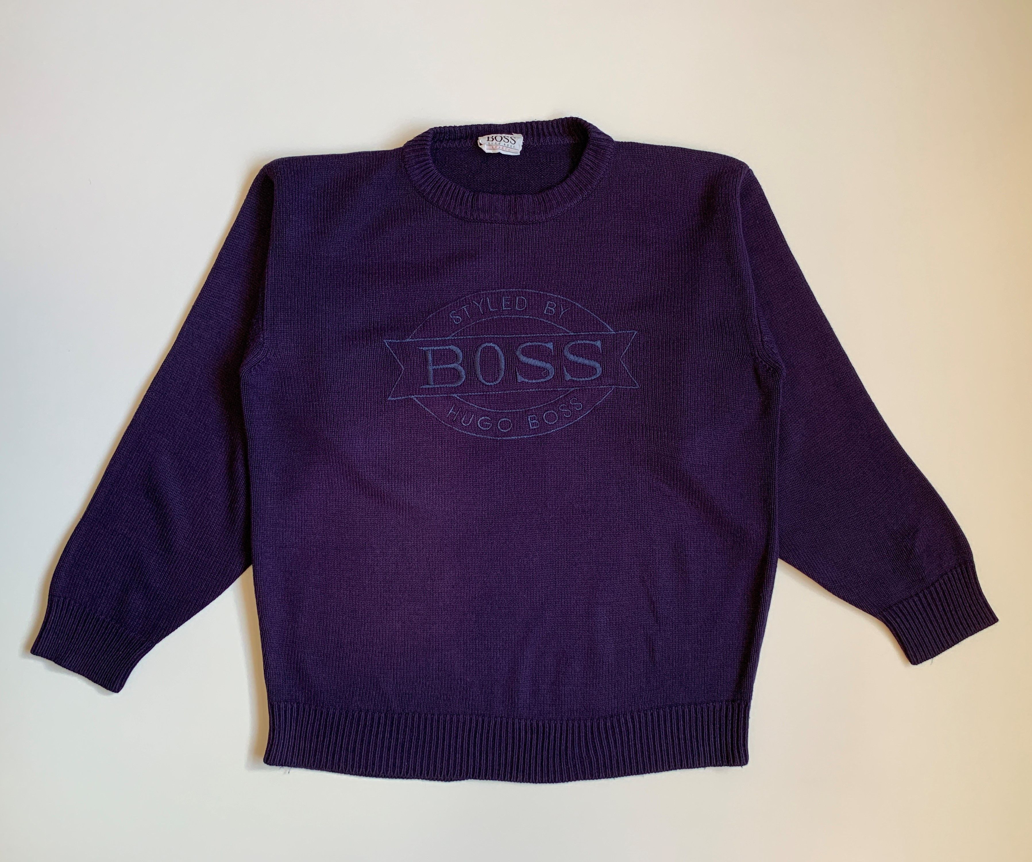 Hugo Boss 90s Hugo Boss Big Embroidered Logo Vintage Mens Sweater Size US M / EU 48-50 / 2 - 1 Thumbnail