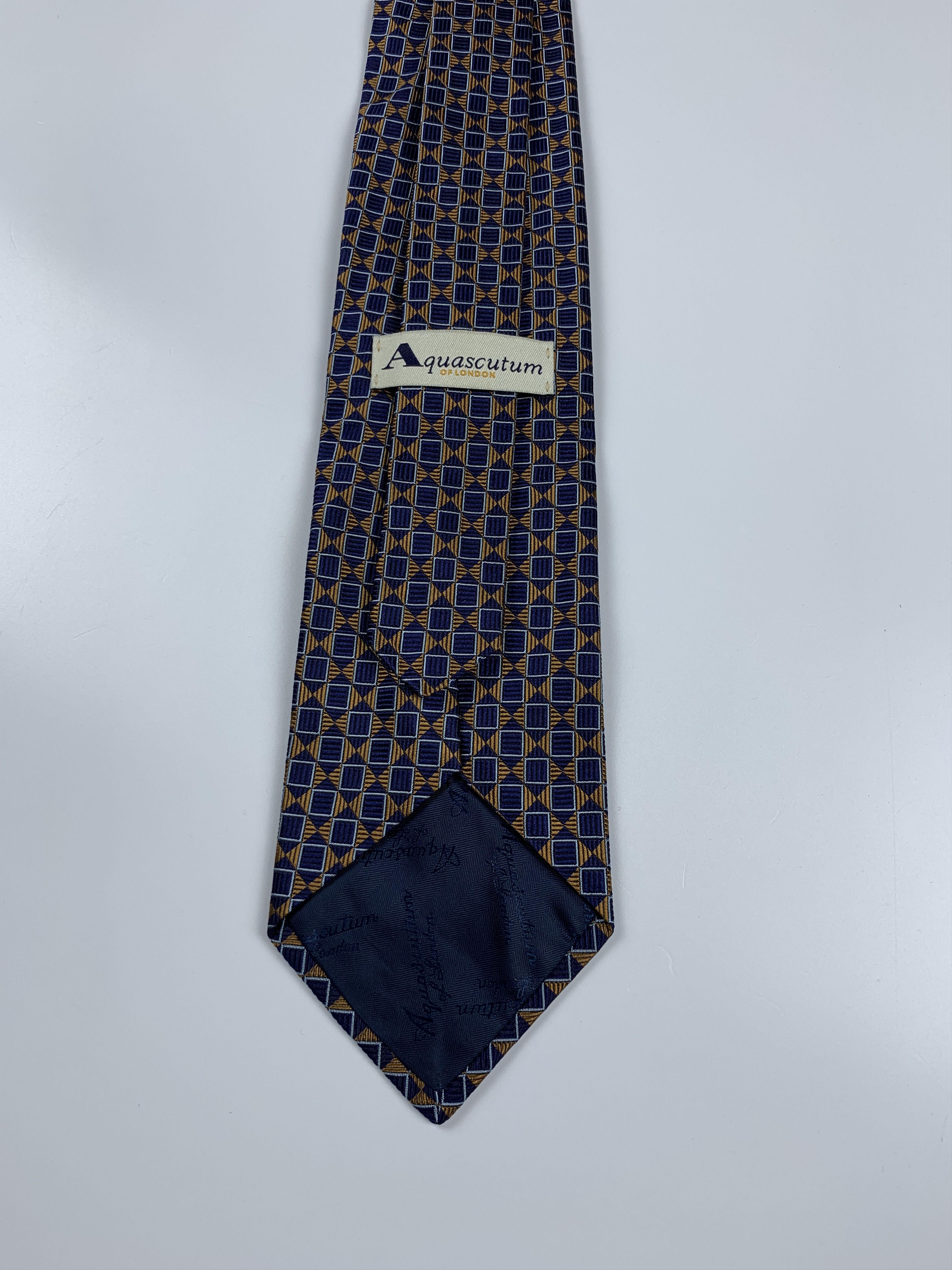 Aquascutum Aquascutum London Tie All Silk Made In England Size ONE SIZE - 2 Thumbnail