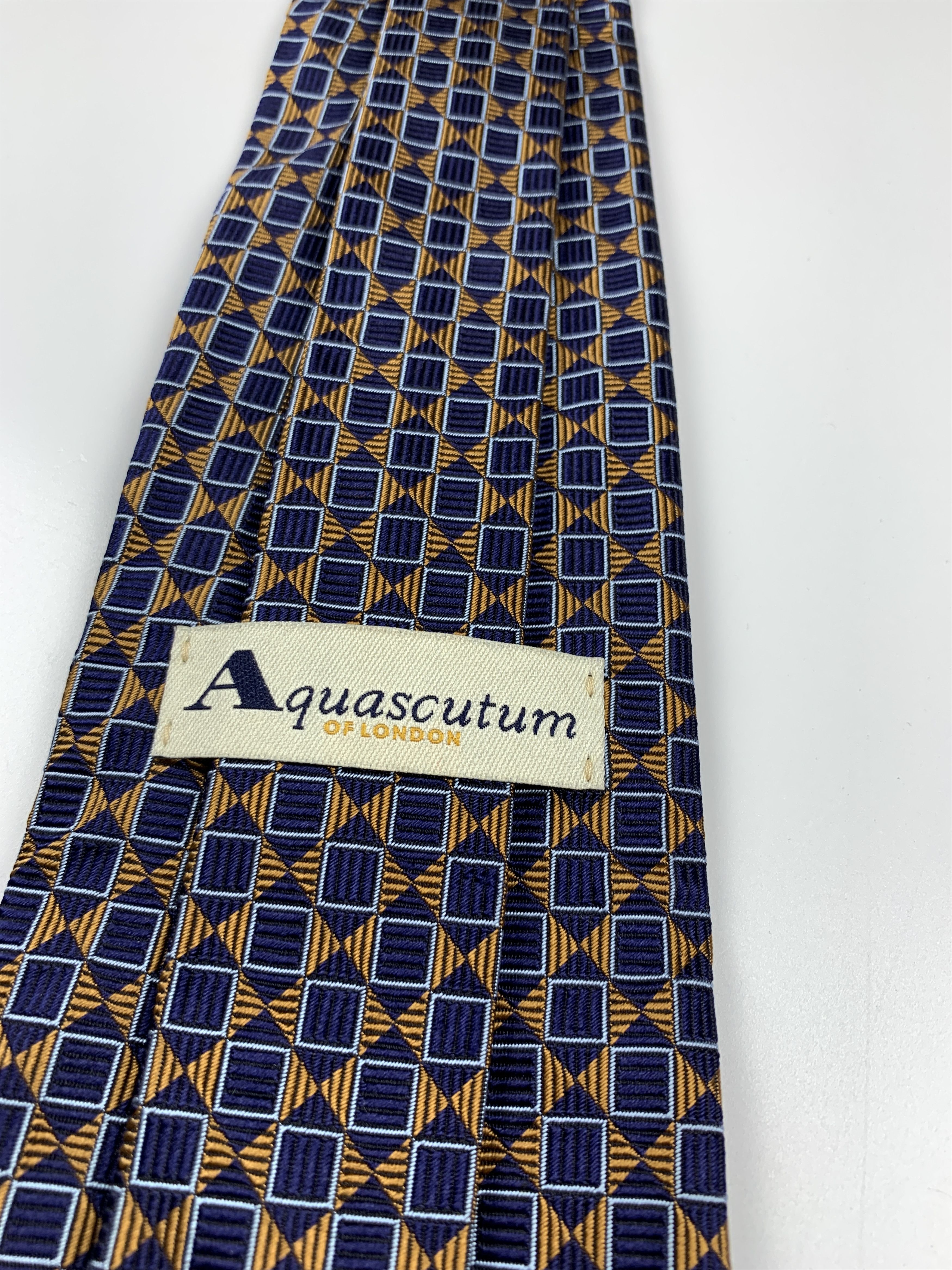 Aquascutum Aquascutum London Tie All Silk Made In England Size ONE SIZE - 1 Thumbnail