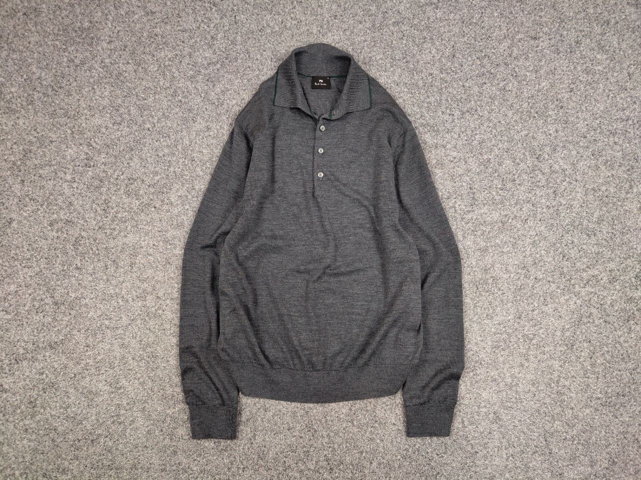 Paul Smith Paul Smith Designer merino wool Mens Button Jumper Sweater Size US XL / EU 56 / 4 - 1 Preview