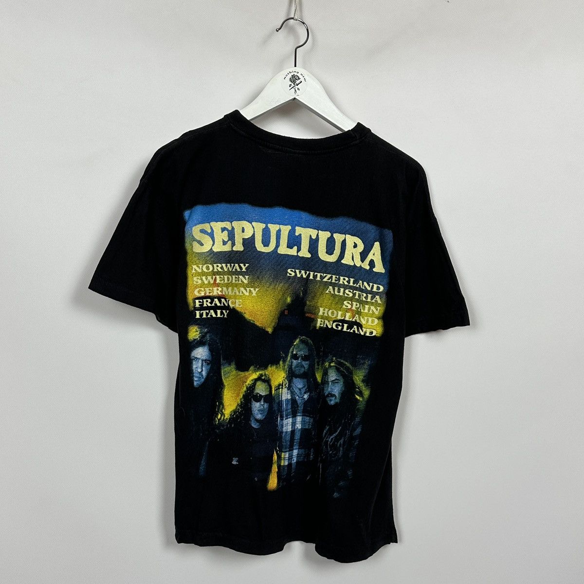 Band Tees Vintage 90s Sepultura Chaos AD Europe tour tee single stitch Size US M / EU 48-50 / 2 - 2 Thumbnail