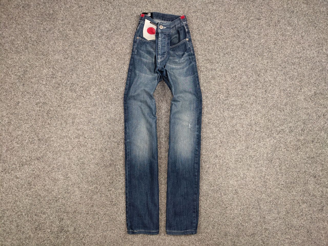 Moschino Love Moschino Italy Designer Japan Logo Faded Denim Jeans Size US 34 / EU 50 - 1 Thumbnail