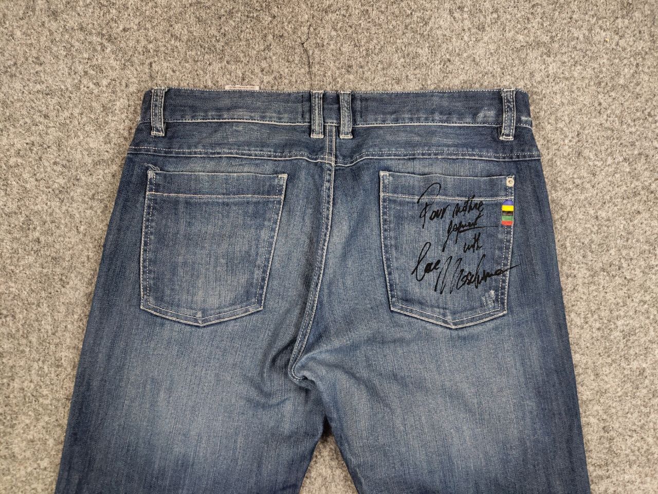 Moschino Love Moschino Italy Designer Japan Logo Faded Denim Jeans Size US 34 / EU 50 - 14 Thumbnail