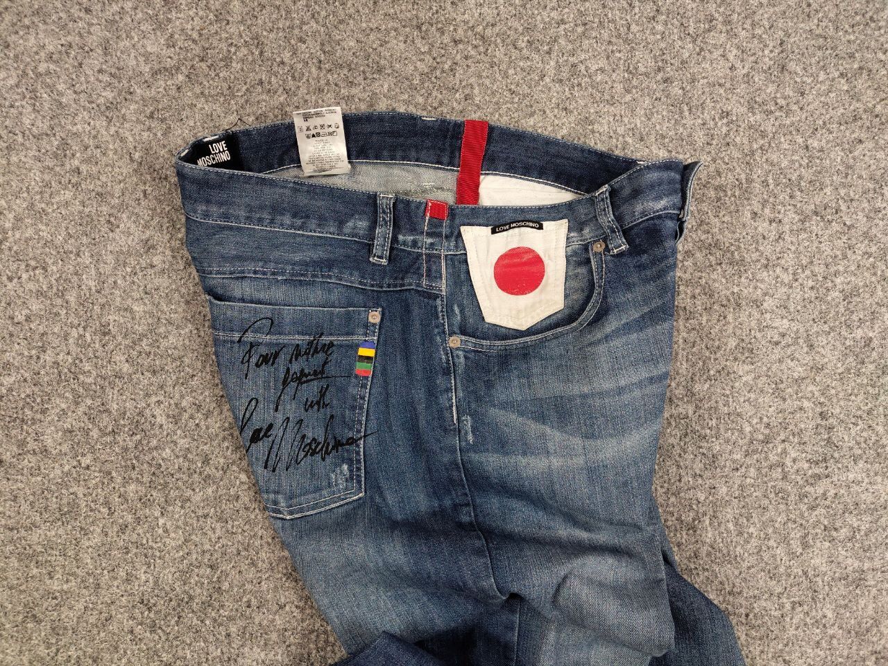 Moschino Love Moschino Italy Designer Japan Logo Faded Denim Jeans Size US 34 / EU 50 - 16 Thumbnail