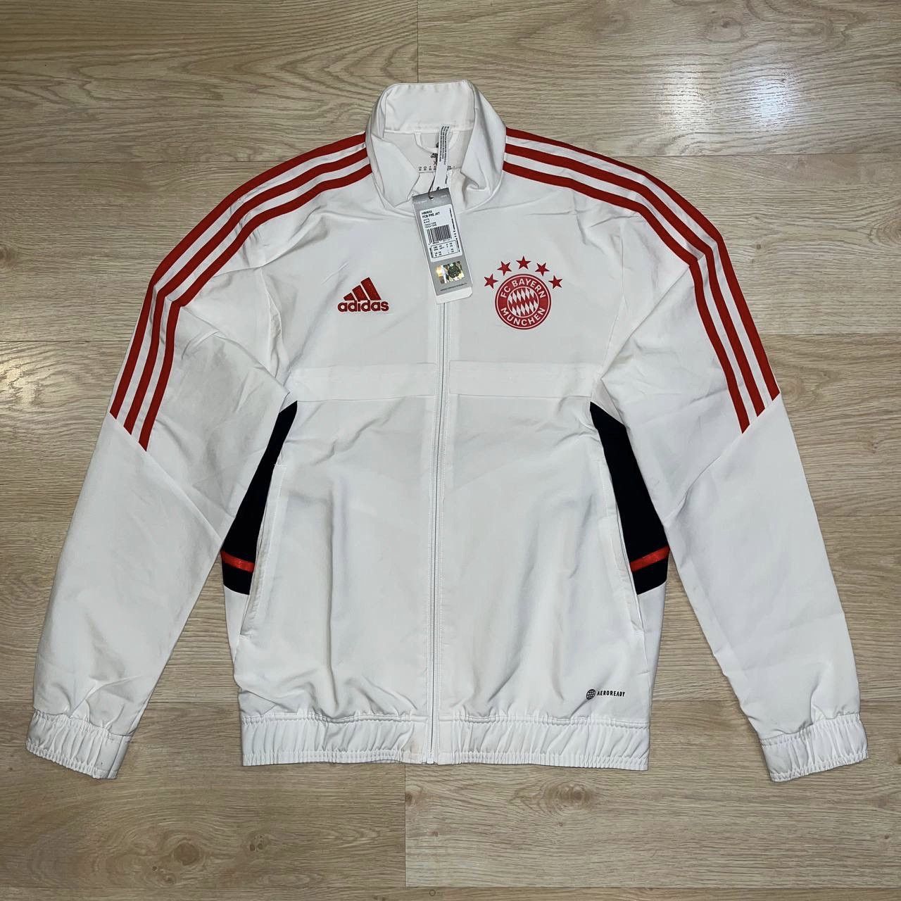 NWT BAYERN MUNICH ADIDAS 2022/2023 FOOTBALL TRAINING JACKET