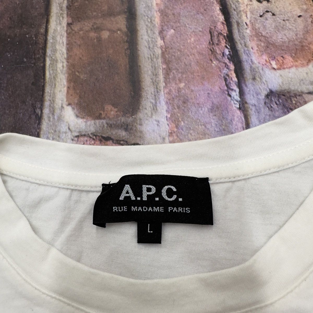 A.P.C. La Rose tee Size US L / EU 52-54 / 3 - 4 Thumbnail
