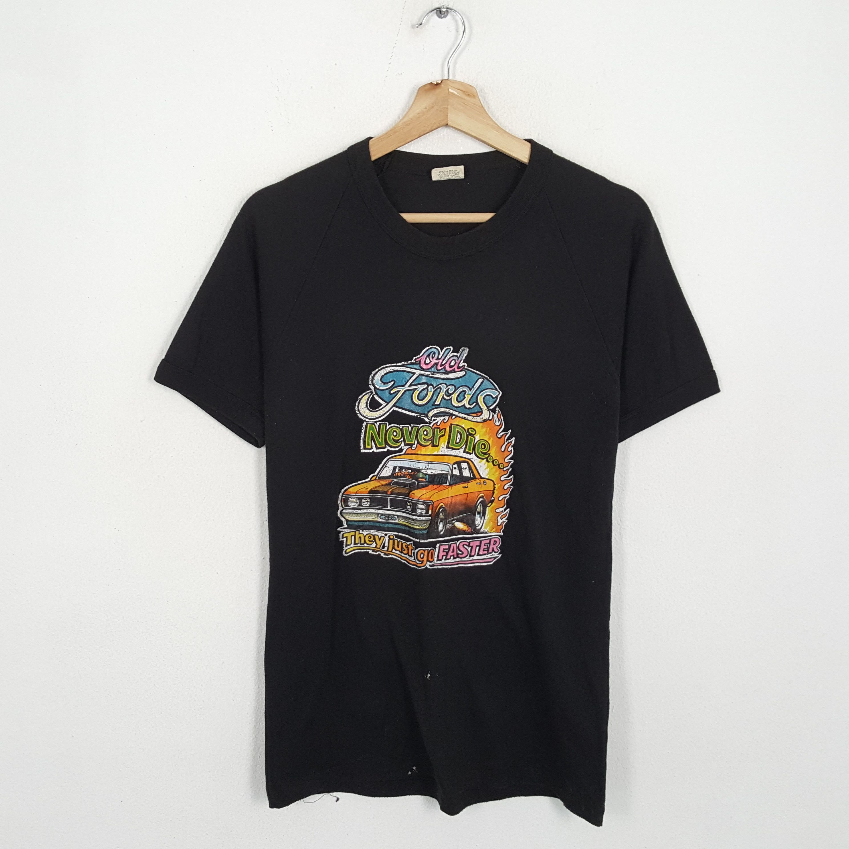 Vintage 90's OLD FORD NEVER DIE American Motorsports T-Shirt