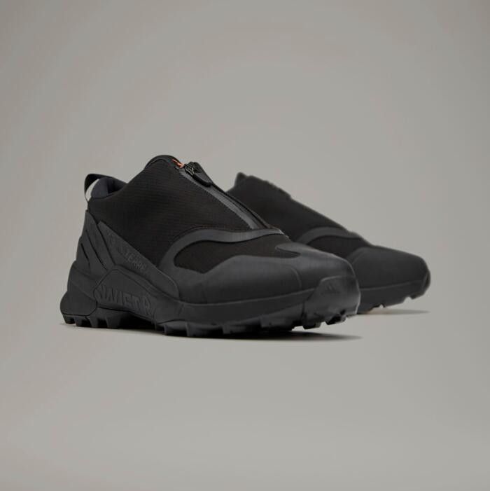Y-3 BNWT AW22 Y-3 TERREX SWIFT R3 SNEAKERS 40 Size US 7 / EU 40 - 11 Thumbnail