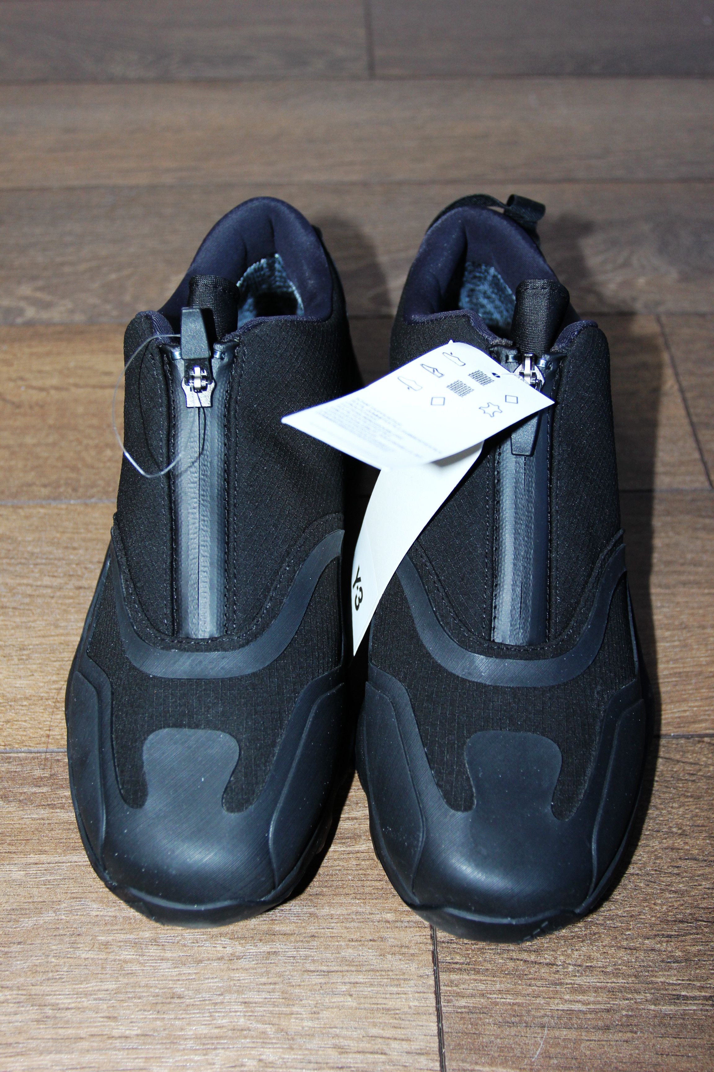Y-3 BNWT AW22 Y-3 TERREX SWIFT R3 SNEAKERS 40 Size US 7 / EU 40 - 4 Thumbnail
