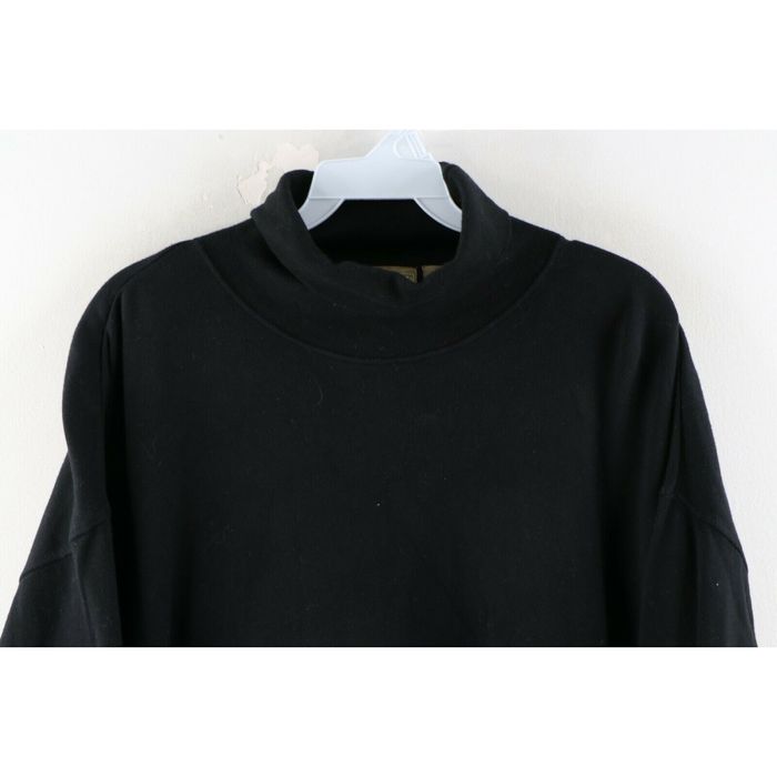 Long Sleeve Turtleneck Shirt - Black