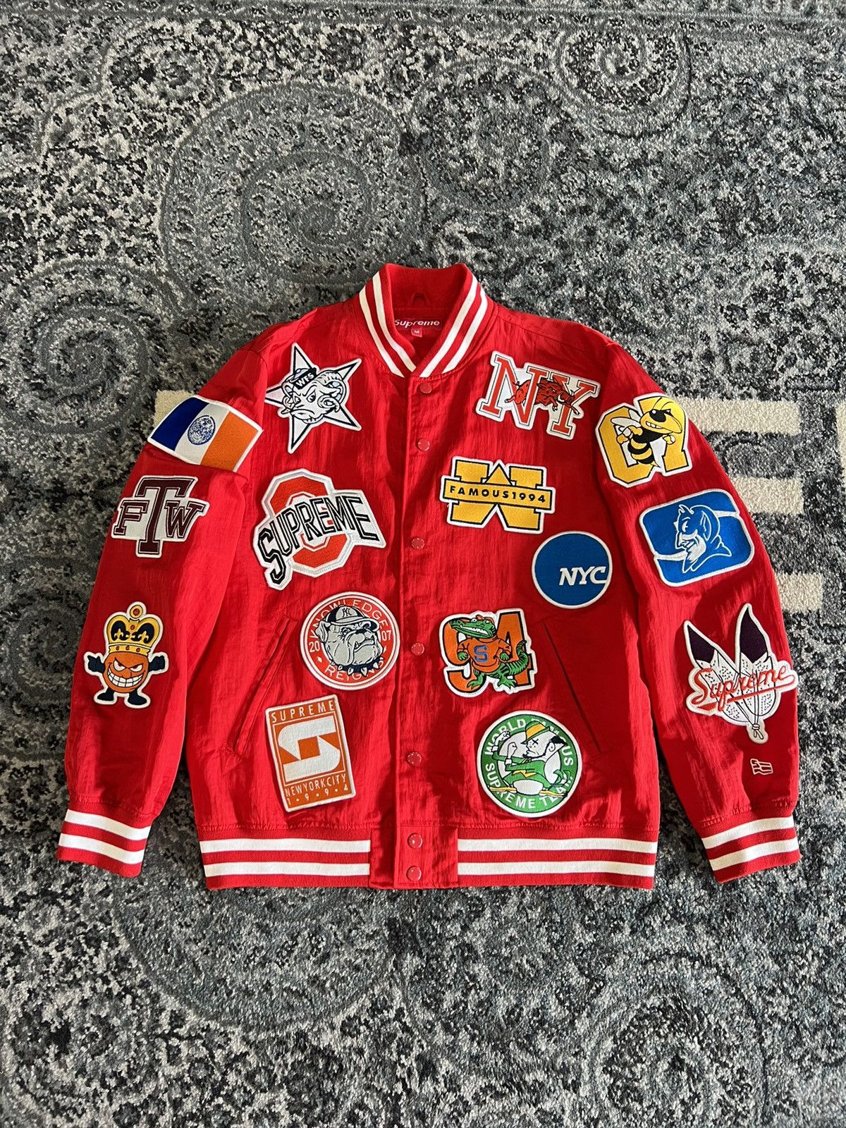Supreme Supreme NCAA Varsity Jacket Red size Medium Size US M / EU 48-50 / 2 - 1 Thumbnail