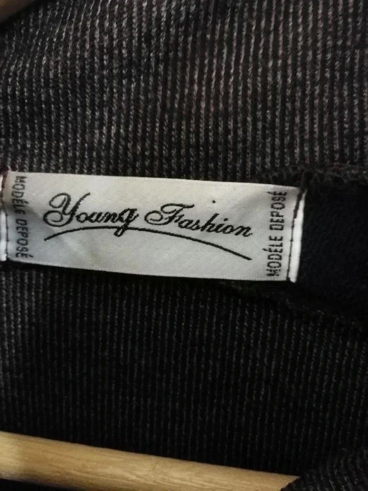 Cartoon Network × Japanese Brand looney tunes sweater young fashion designer Size US XL / EU 56 / 4 - 5 Thumbnail
