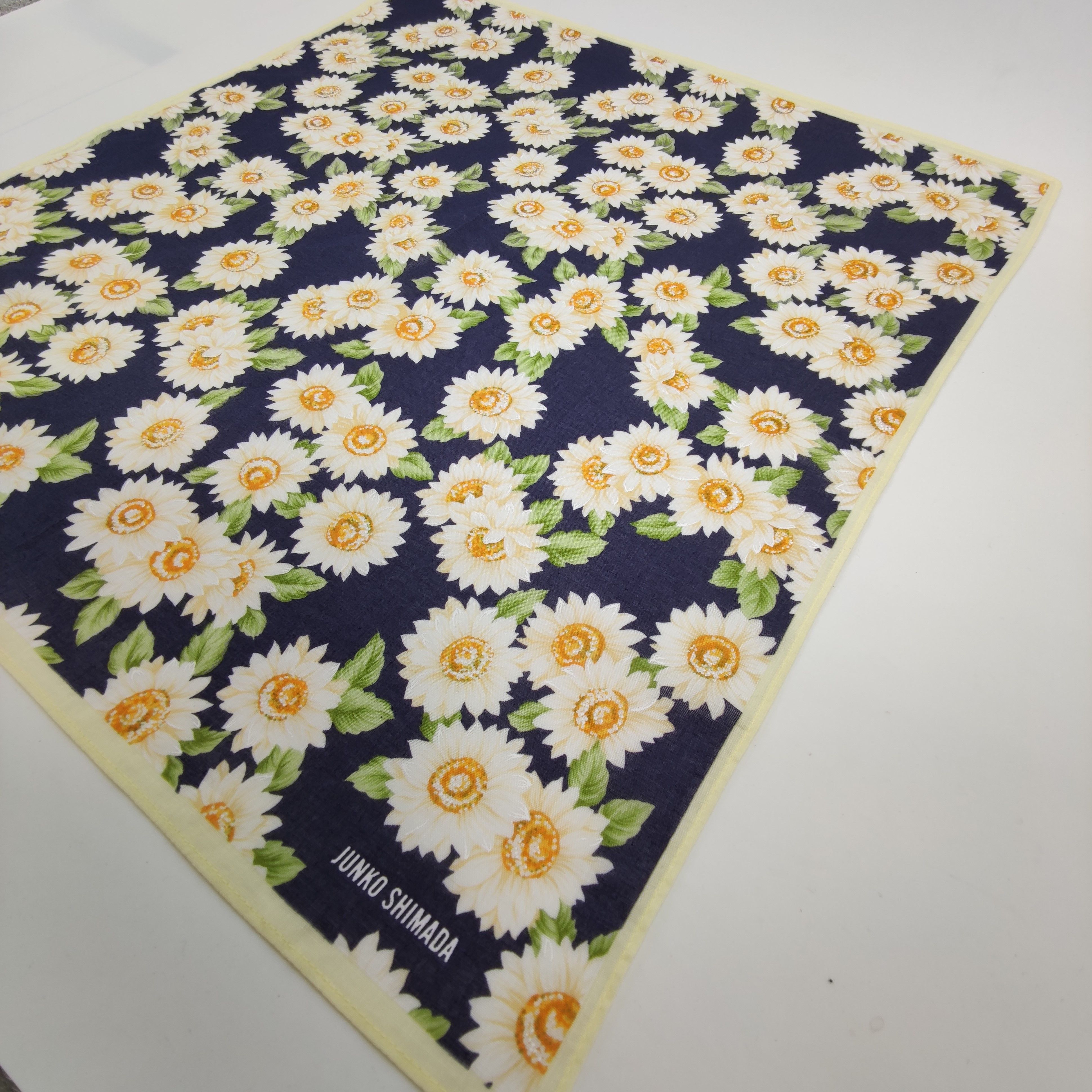 Junko Shimada Junko Shimada Handkerchief/Neckerchief/Bandana HC371 Size ONE SIZE - 3 Thumbnail