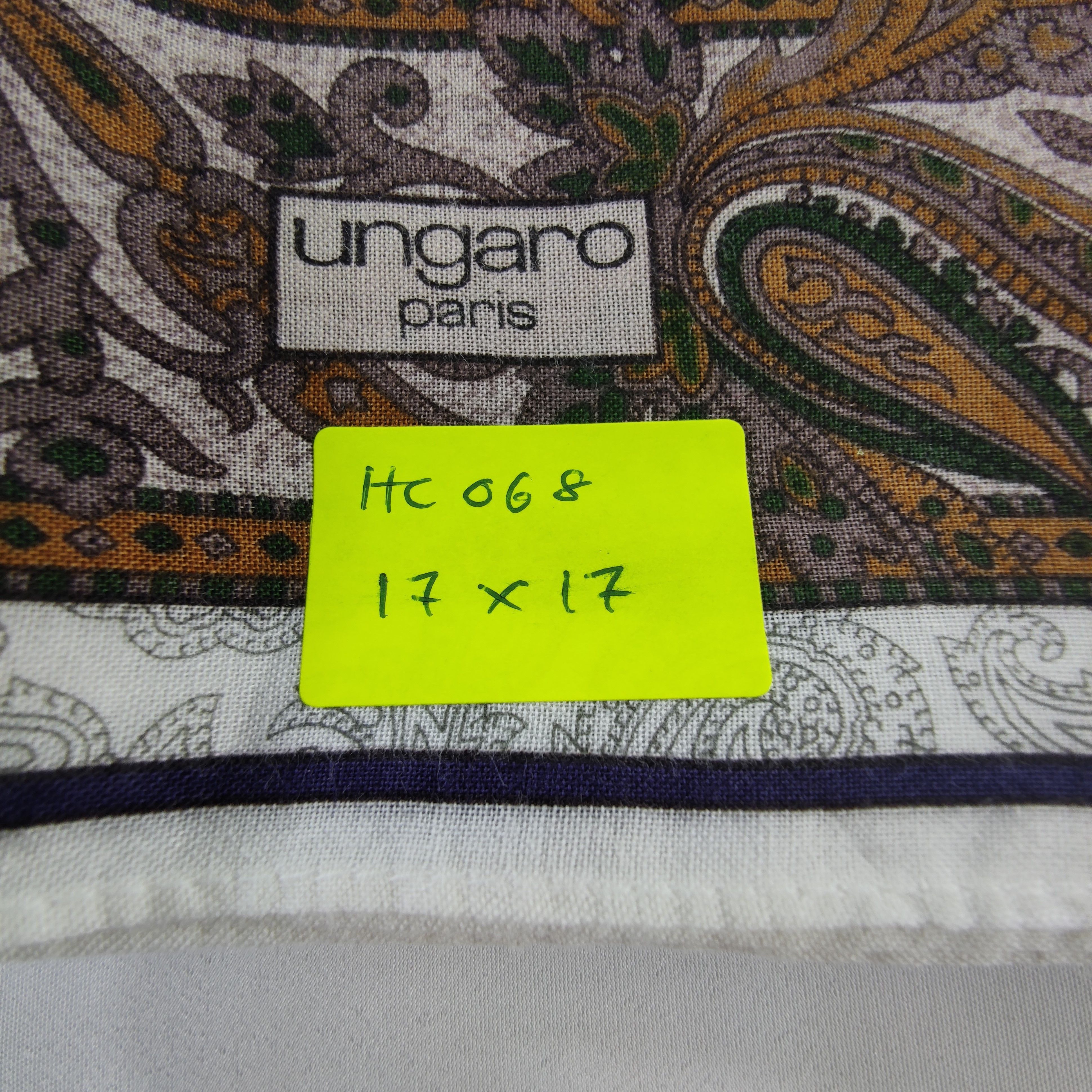 Ungaro Paris Ungaro Handkerchief/Neckerchief/Bandana Size ONE SIZE - 5 Thumbnail