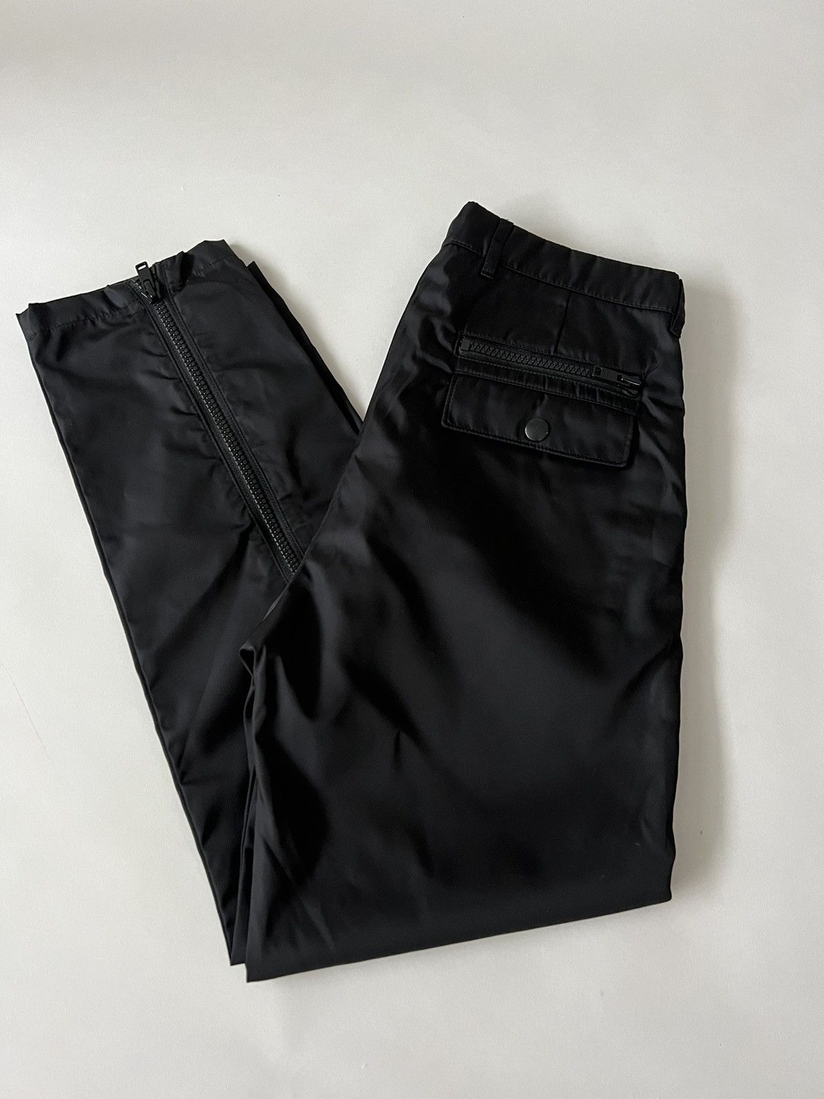 Prada Prada Gabardine Nylon Zip Detail Pants Size US 30 / EU 46 - 3 Thumbnail