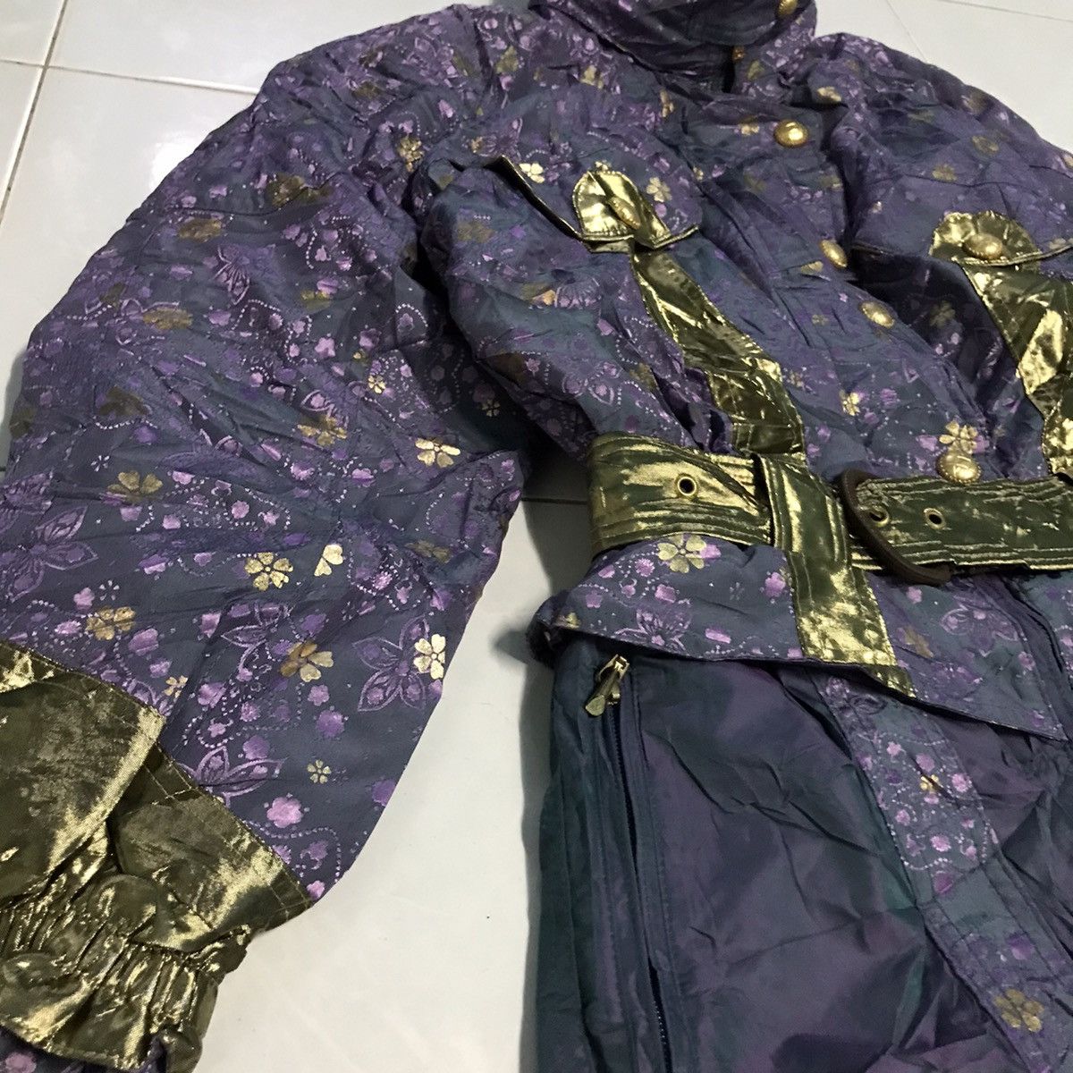 Goldwin × Japanese Brand × Vintage Vintage Ski Jumpsuit Floral Goldwin Gold Purple Coverall Size US 28 / EU 44 - 4 Thumbnail