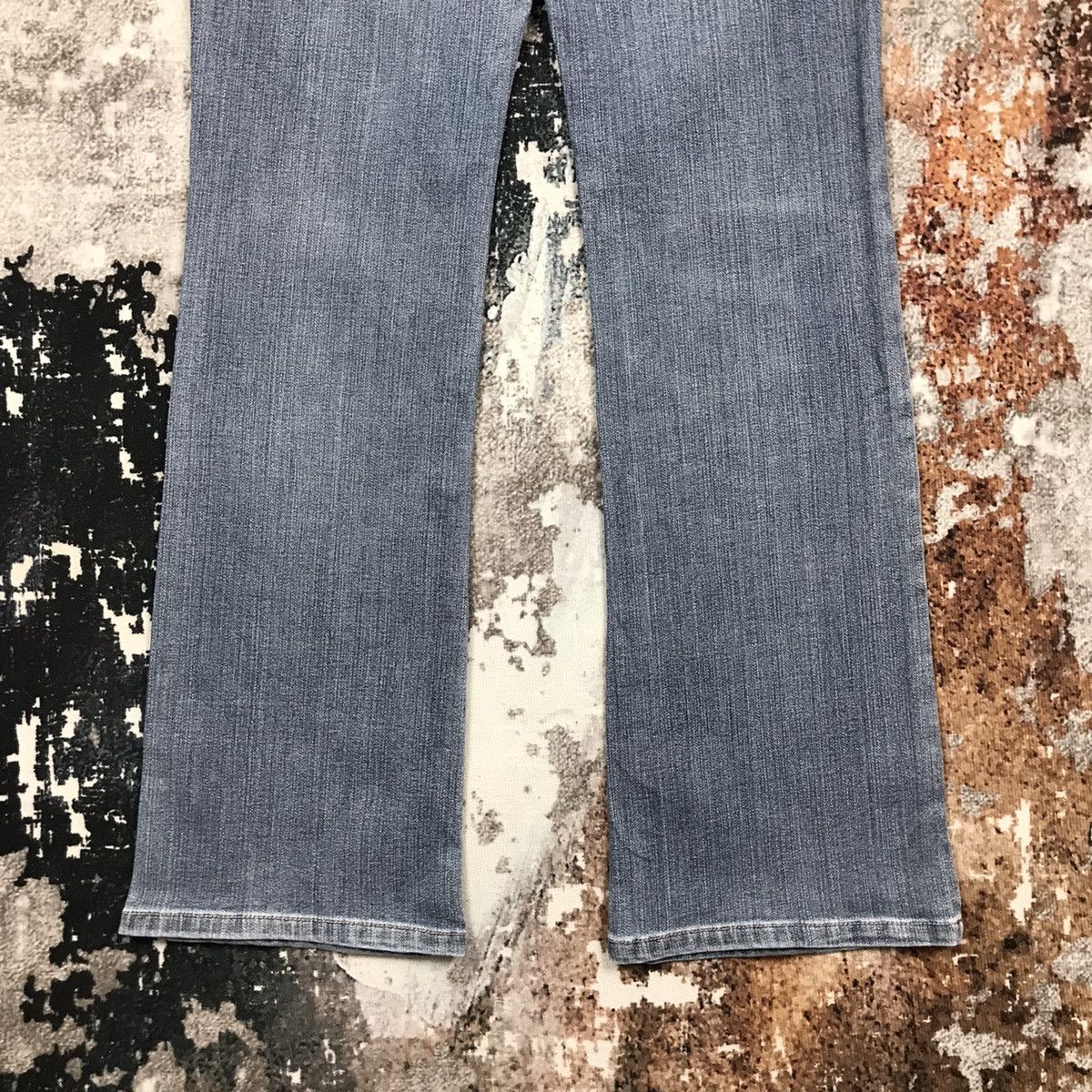 Designer × Japanese Brand × Vintage Vintage Japanese Good Fit Flare Light Wash Denim Jeans Size 29" - 9 Thumbnail