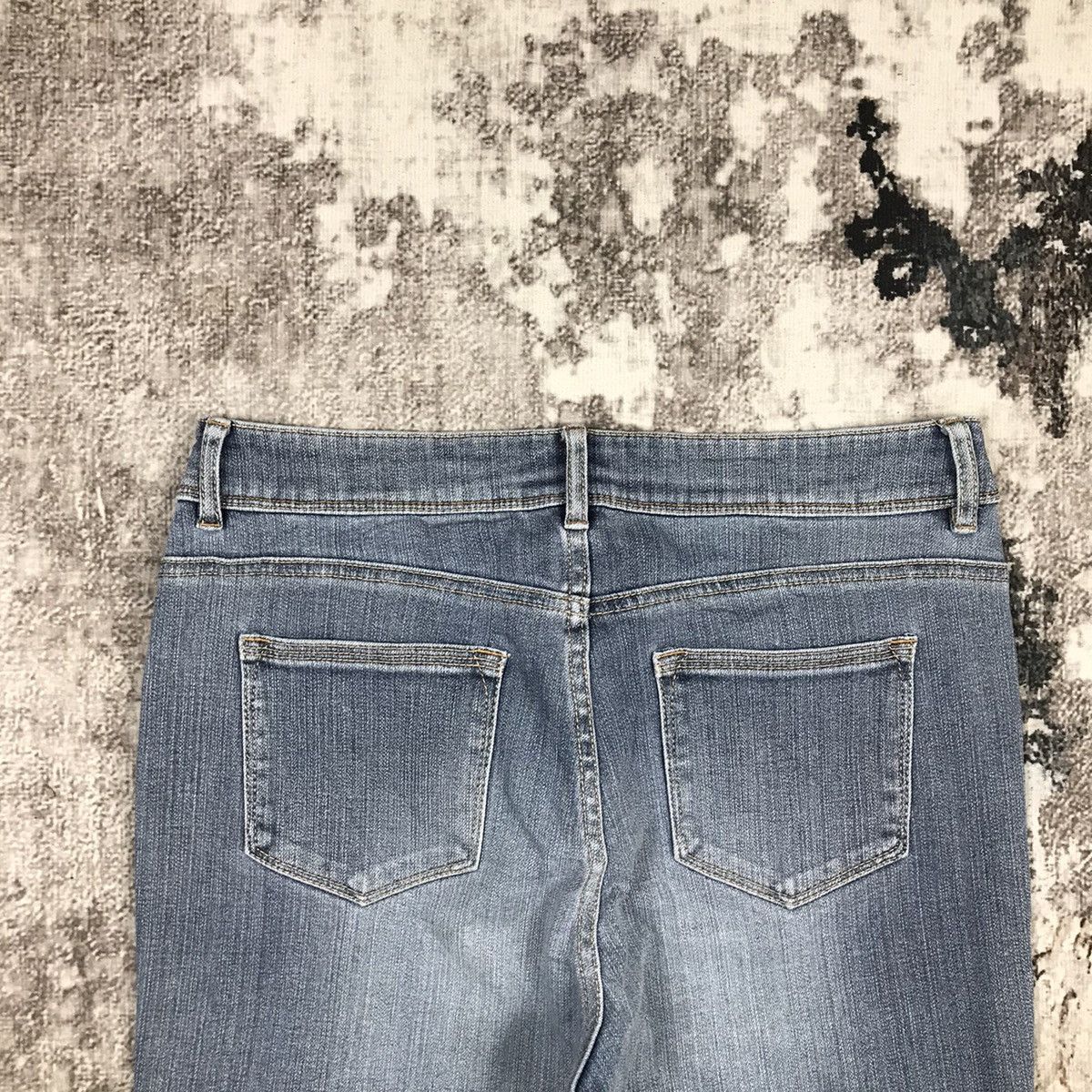 Designer × Japanese Brand × Vintage Vintage Japanese Good Fit Flare Light Wash Denim Jeans Size 29" - 8 Thumbnail