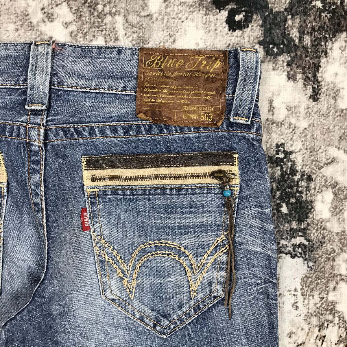 Edwin × Japanese Brand × Vintage Vintage Edwin Blue Trip Straight Light Wash Denim Jeans Size 32" / US 10 / IT 46 - 4 Thumbnail