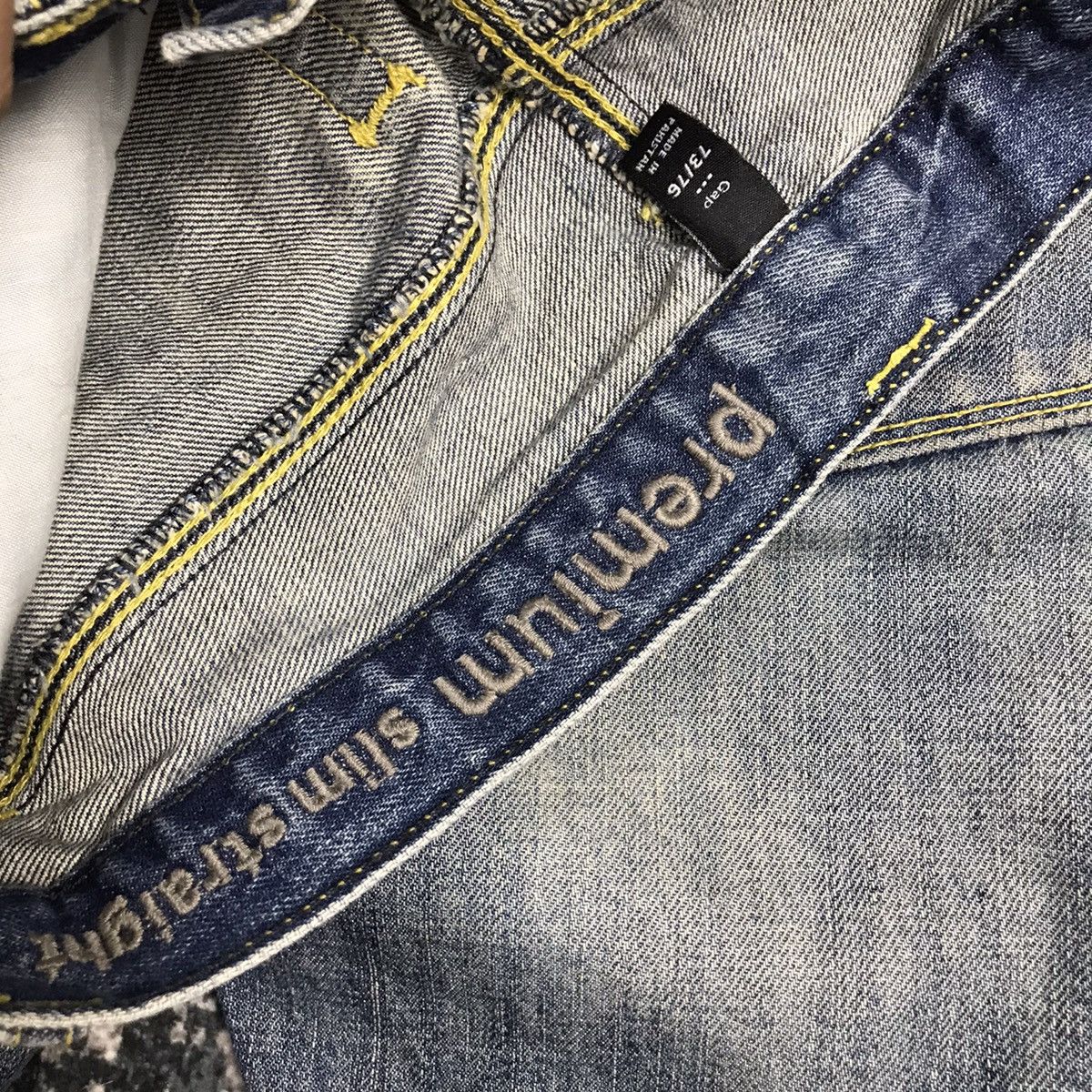 Gap Vintage Gap slim Fit Dirty Light Wash Design Skinny Jeans Size US 30 / EU 46 - 8 Thumbnail