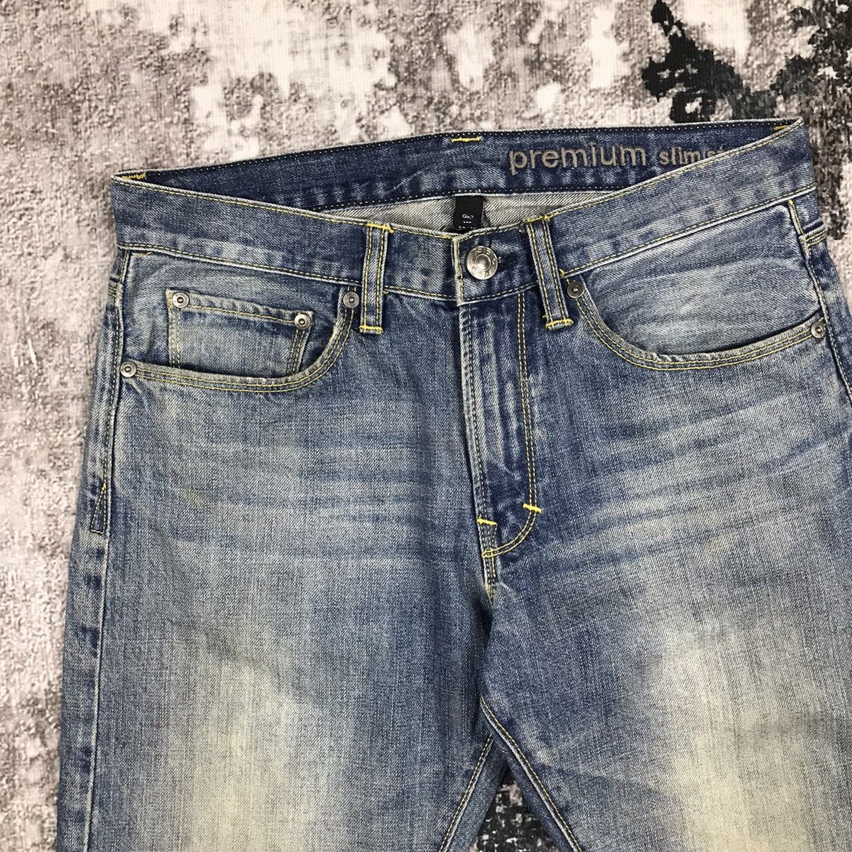 Gap Vintage Gap slim Fit Dirty Light Wash Design Skinny Jeans Size US 30 / EU 46 - 3 Thumbnail