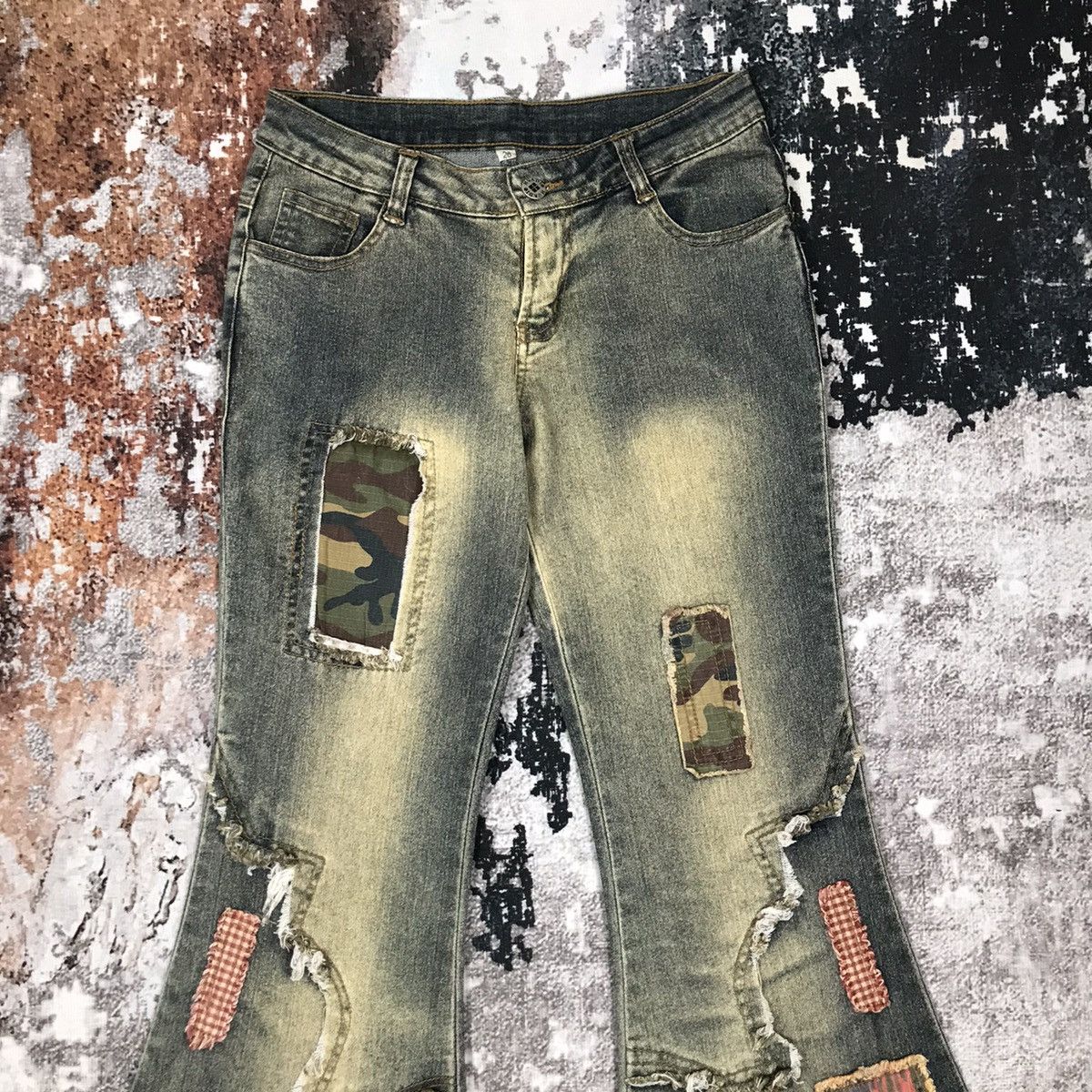 If Six Was Nine × Japanese Brand × Vintage Vintage Japanese Flare Patchwork Design Huadi Japan Jeans Size 26" / US 2 / IT 38 - 2 Thumbnail