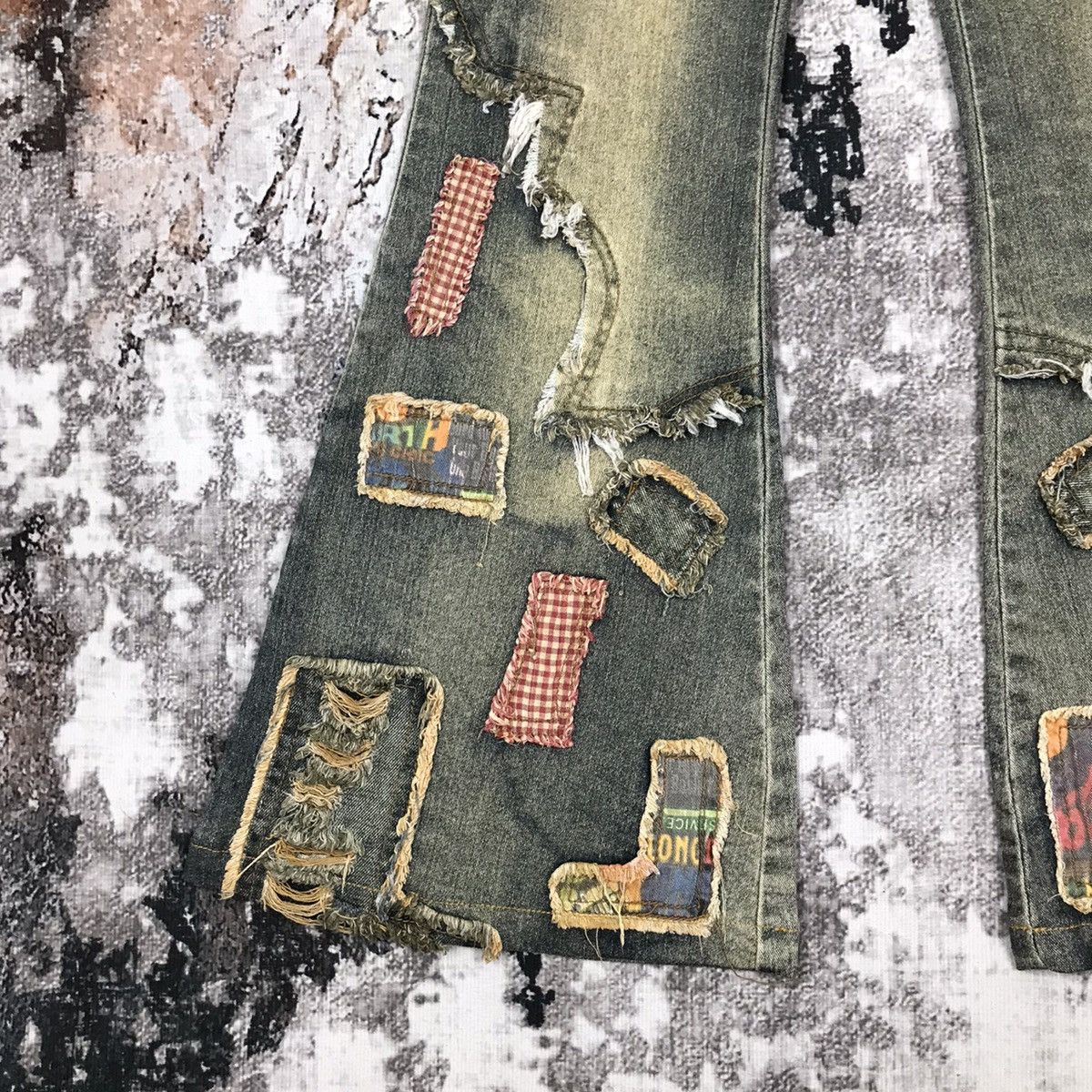 If Six Was Nine × Japanese Brand × Vintage Vintage Japanese Flare Patchwork Design Huadi Japan Jeans Size 26" / US 2 / IT 38 - 5 Thumbnail