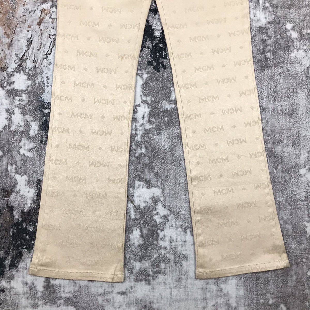 MCM × Vintage Vintage MCM Legeré Flare Monogram Design Pants Size 24" / US 00 / IT 34 - 5 Thumbnail