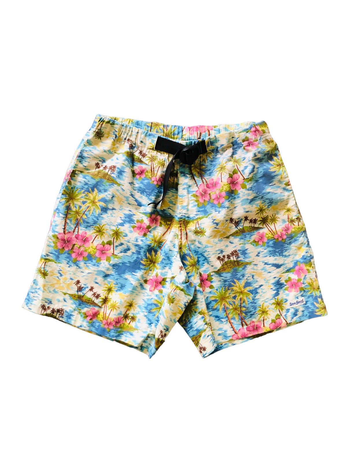 image of 2000S Wild Things X Sun Surf Hawaiian Short, Men's (Size 30)