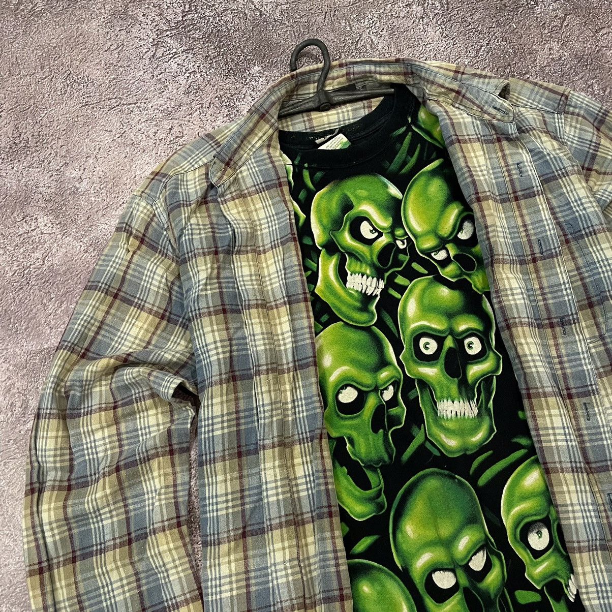 Vintage Vintage 90s Checkered Plaid Shirt Graphic Tee Streetwear XL Size US XL / EU 56 / 4 - 4 Thumbnail