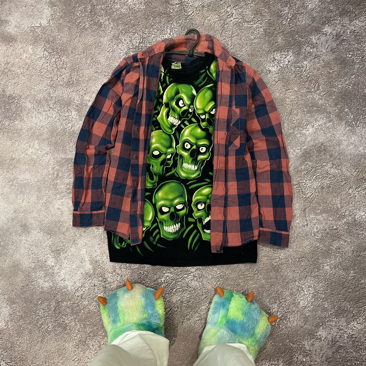 Vintage Vintage 90s Y2K Graphic Plaid Shirt Grunge Skate Small Slim Size US S / EU 44-46 / 1 - 1 Thumbnail