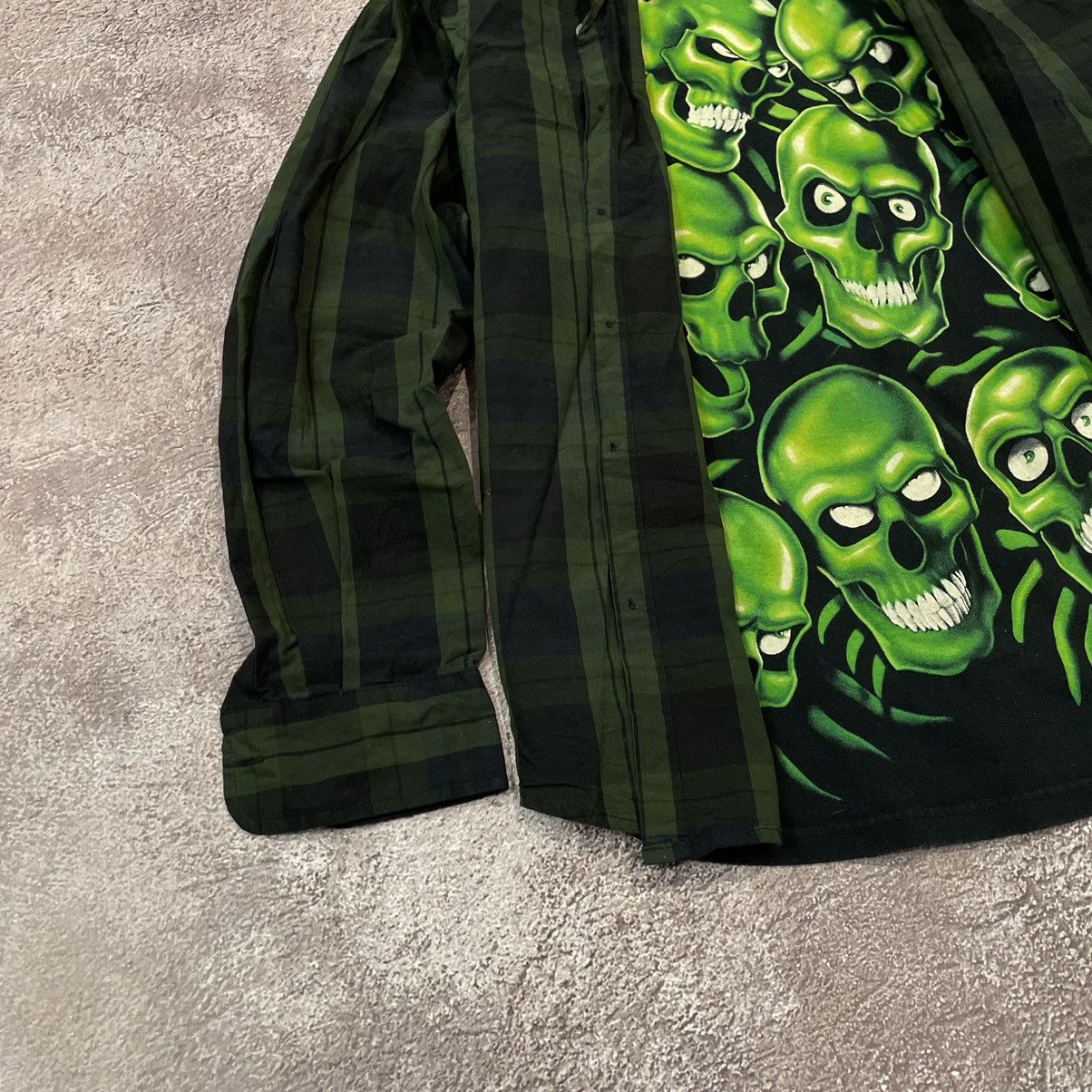 Vintage Vintage 90s Y2K Alien Graphic Shirt Goth Rave Black Washed M Size US M / EU 48-50 / 2 - 2 Thumbnail