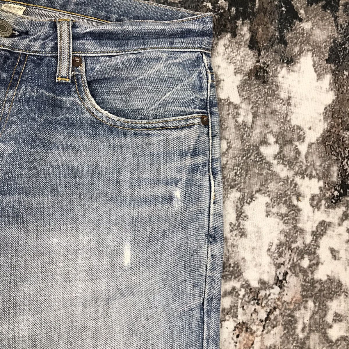 Gap × Japanese Brand × Vintage Vintage Gap 1969 Blue Light Wash Denim Jeans Size US 31 - 6 Thumbnail