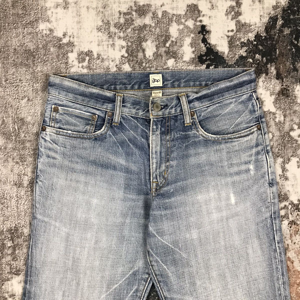 Gap × Japanese Brand × Vintage Vintage Gap 1969 Blue Light Wash Denim Jeans Size US 31 - 3 Thumbnail
