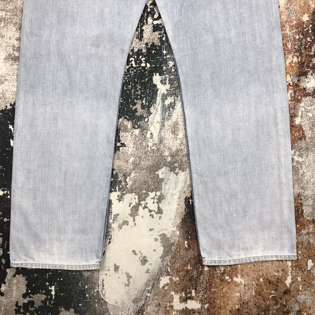 Gap × Japanese Brand × Vintage Vintage Gap 1969 Light Wash Distressed designs Denim Jeans Size US 35 - 8 Thumbnail