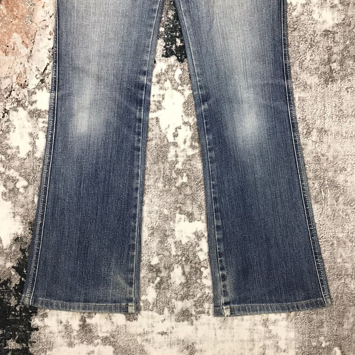 Japanese Brand × Levi's × Vintage Vintage Levis Lady Style Flare Light Wash Jeans Size 26" / US 2 / IT 38 - 14 Thumbnail