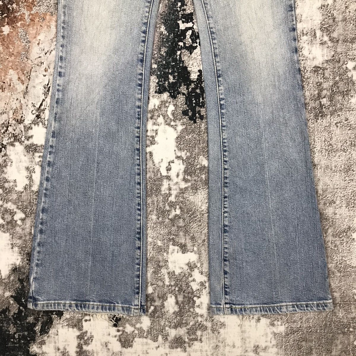 Levi's × Vintage Vintage Levis 518 Super Low Flare bootcut Light Wash Jeans Size 28" / US 6 / IT 42 - 12 Thumbnail