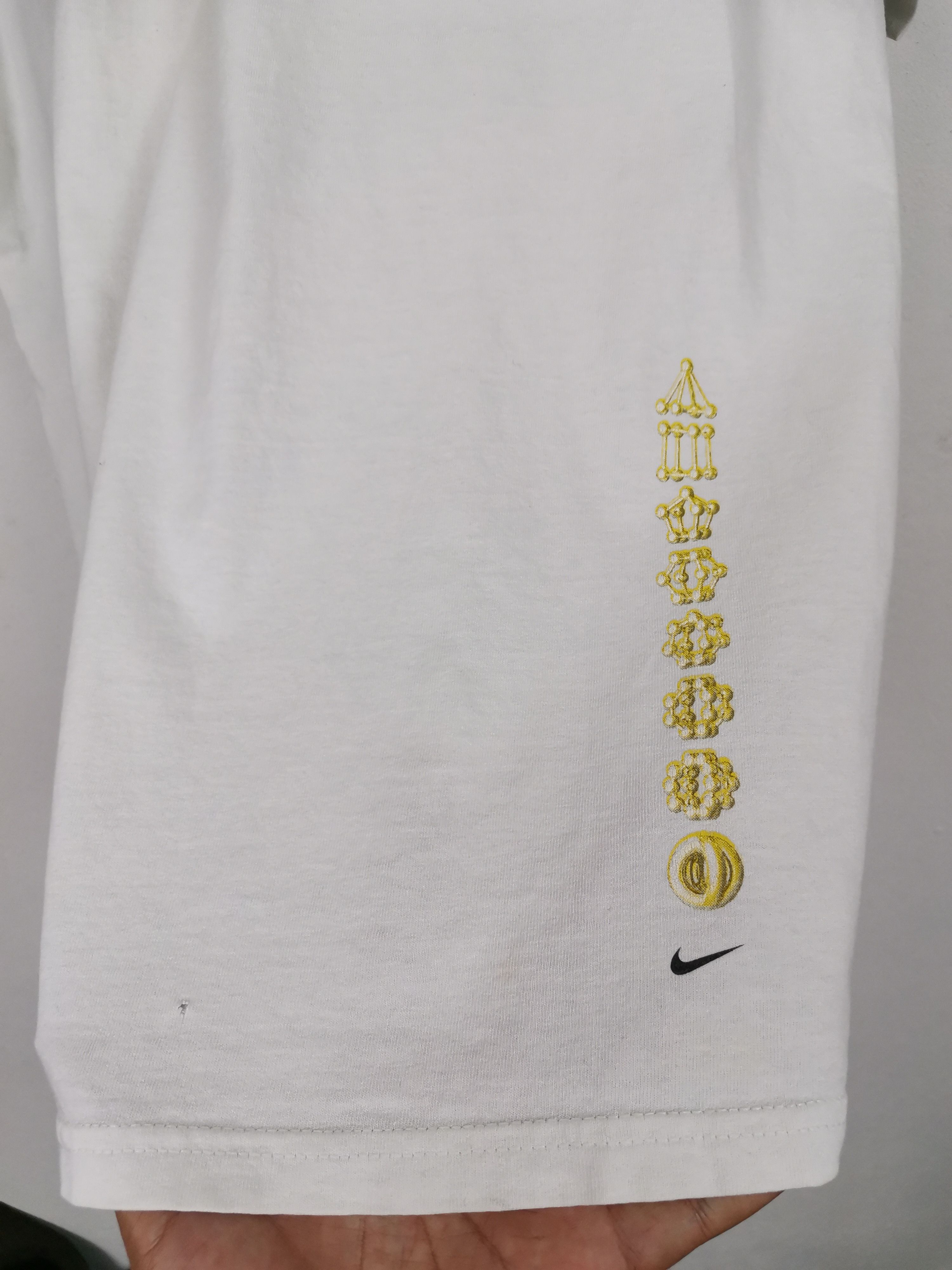 Nike VINTAGE Y2K NIKE GRAPHIC TEE Size US L / EU 52-54 / 3 - 6 Thumbnail