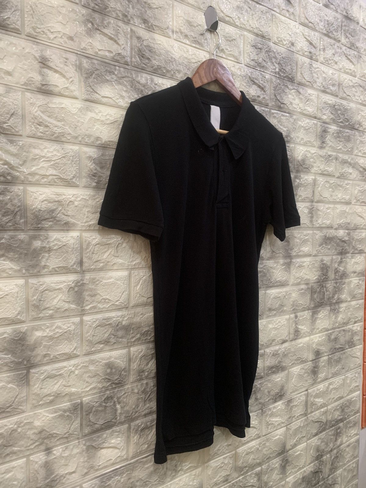 Attachment Attachment black polo Size US M / EU 48-50 / 2 - 3 Thumbnail