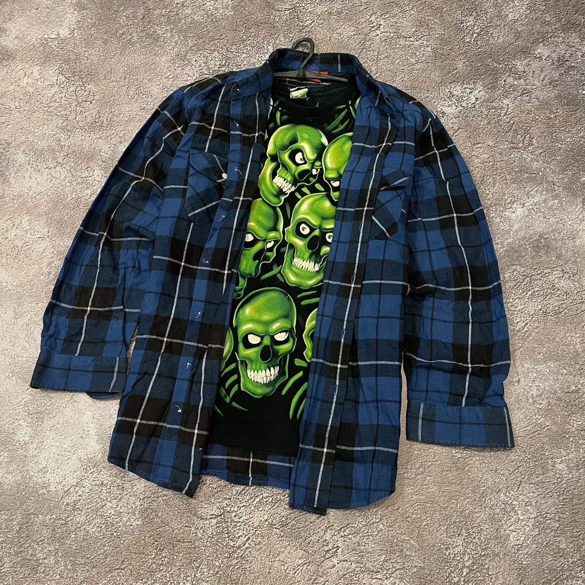 Vintage Vintage 90s Y2K Plaid Shirt Graphic Skate Grunge Thrashed XL Size US XL / EU 56 / 4 - 2 Thumbnail