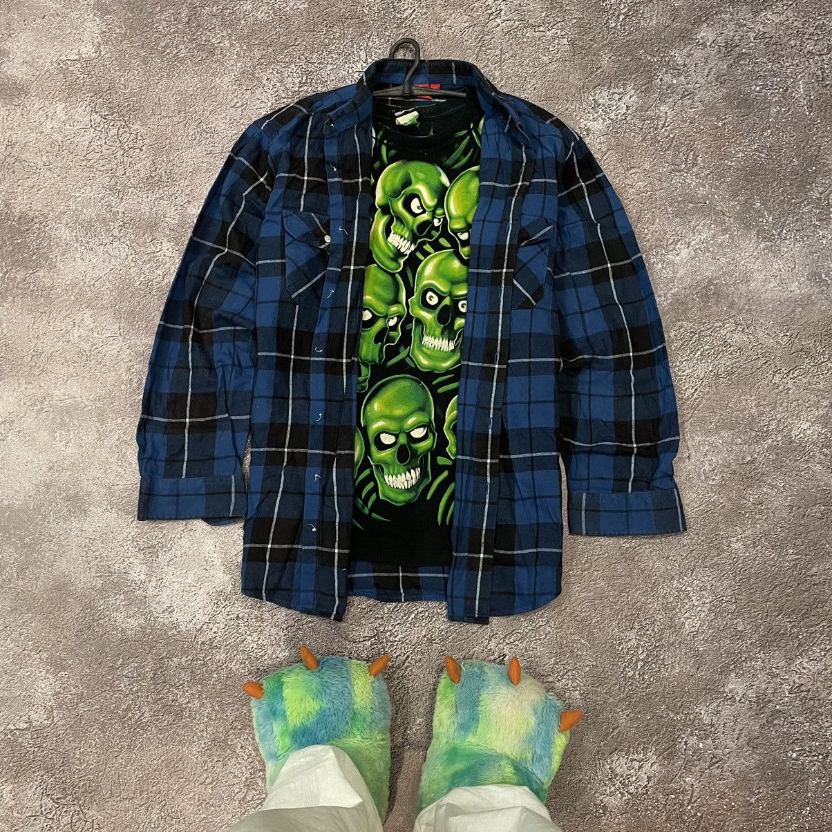 Vintage Vintage 90s Y2K Plaid Shirt Graphic Skate Grunge Thrashed XL Size US XL / EU 56 / 4 - 1 Thumbnail