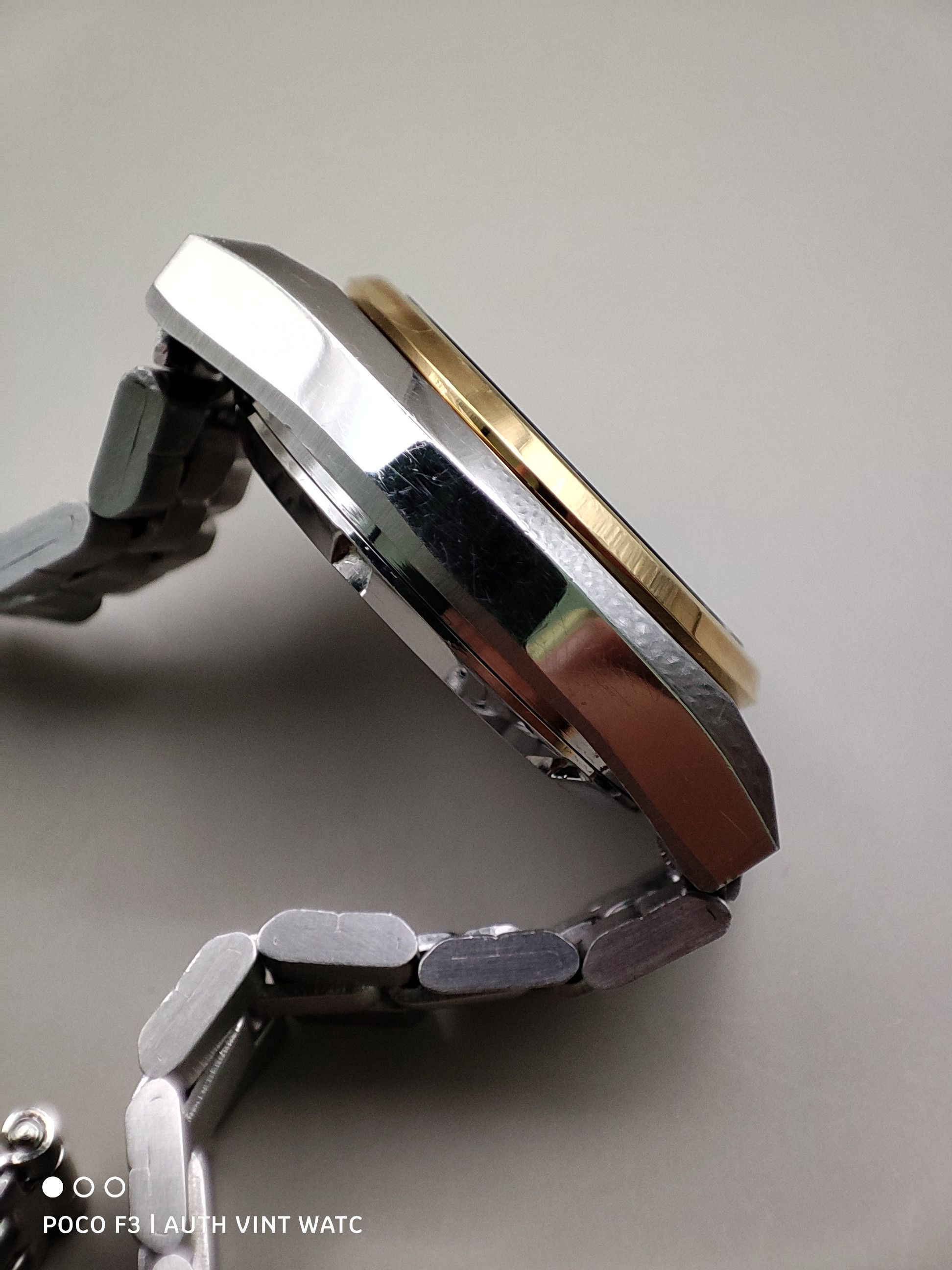 Seiko Authentic Vintage Seiko Quartz 2623 Gold Bezel Ladies Size ONE SIZE - 23 Thumbnail