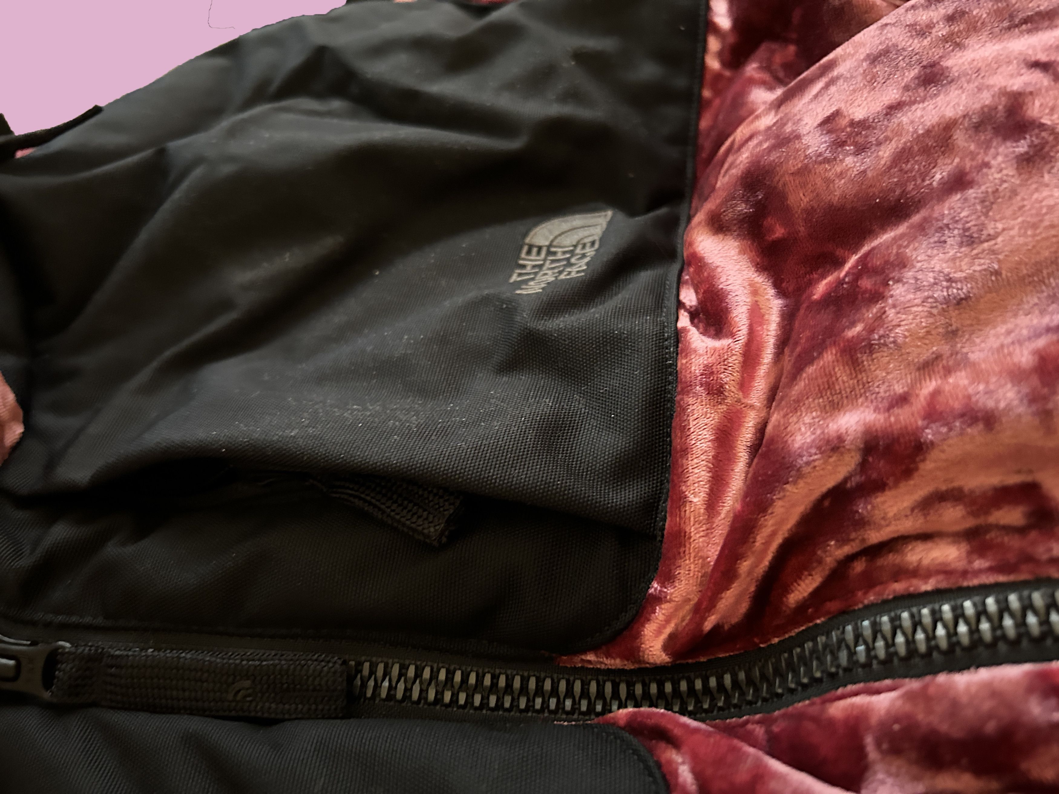 The North Face Black Series Velvet Nuptse Urban regal red down pink Size US XXL / EU 58 / 5 - 9 Thumbnail