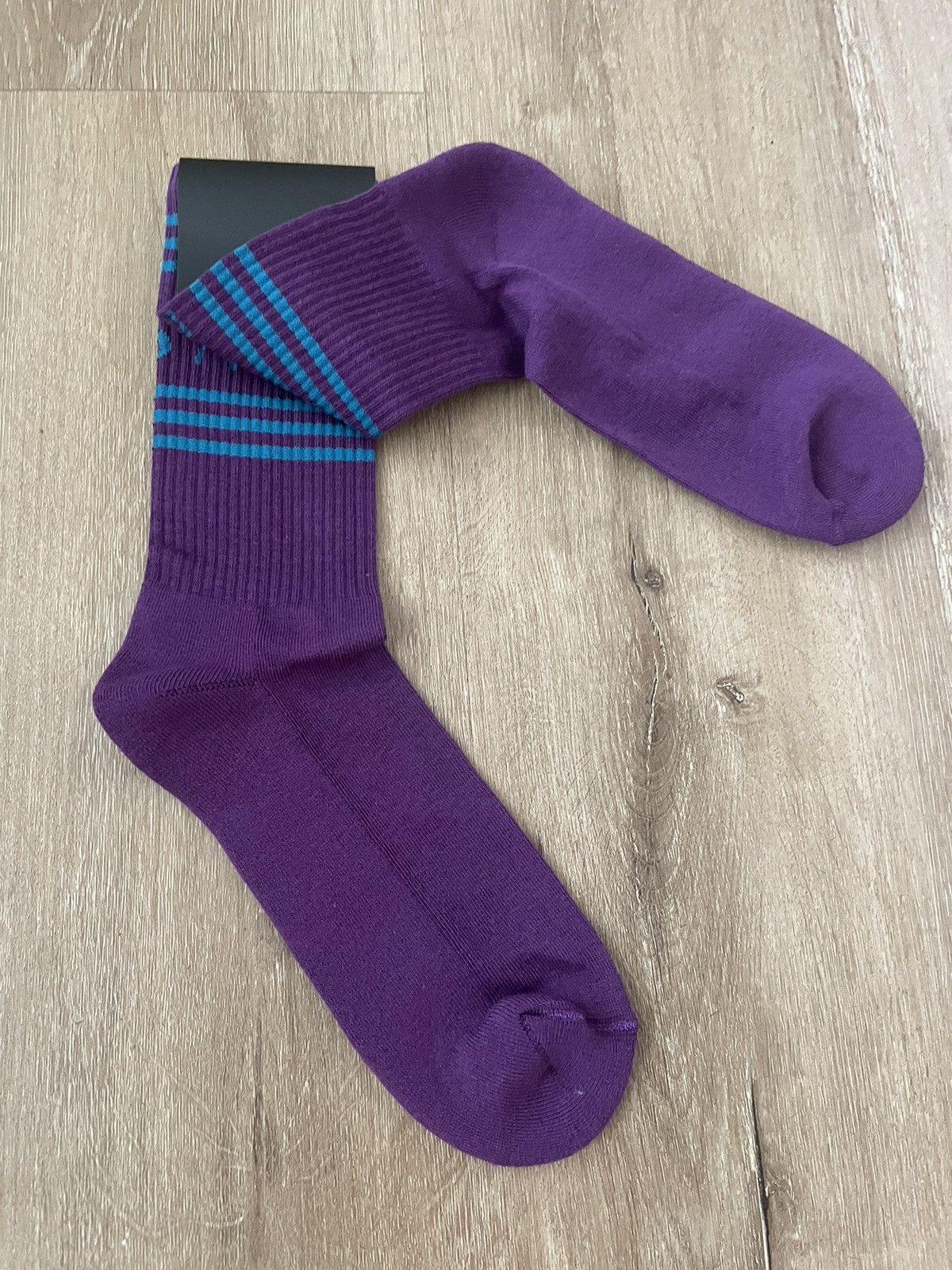 Versace Stripe Knit Text Logo Spun Athletic Socks MED Purple