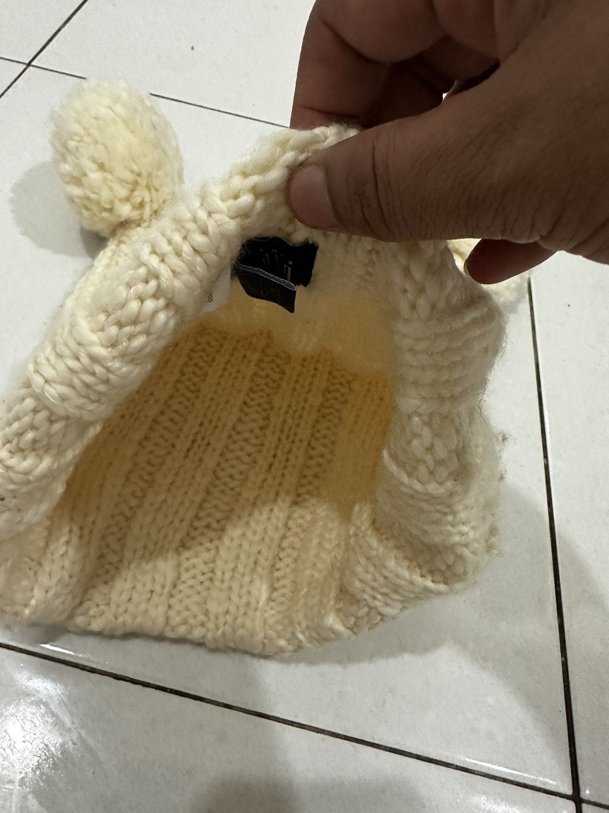 Vintage Vintage Knit Gap Double Pom Pom Beanie Size ONE SIZE - 5 Thumbnail