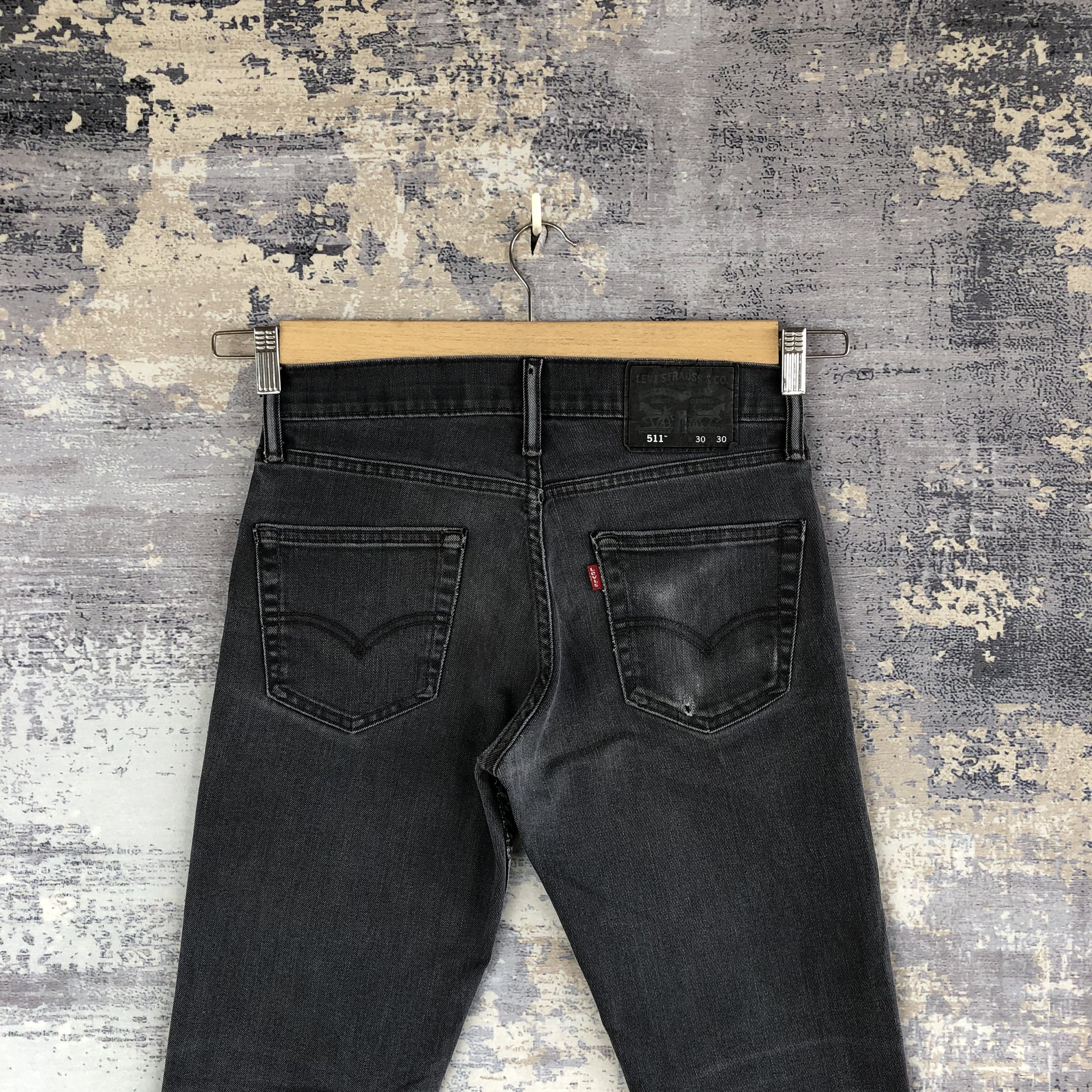 Jean Vintage Levis Faded Black Jeans Levi's 511 Skinny Denim Size 28" / US 6 / IT 42 - 4 Thumbnail