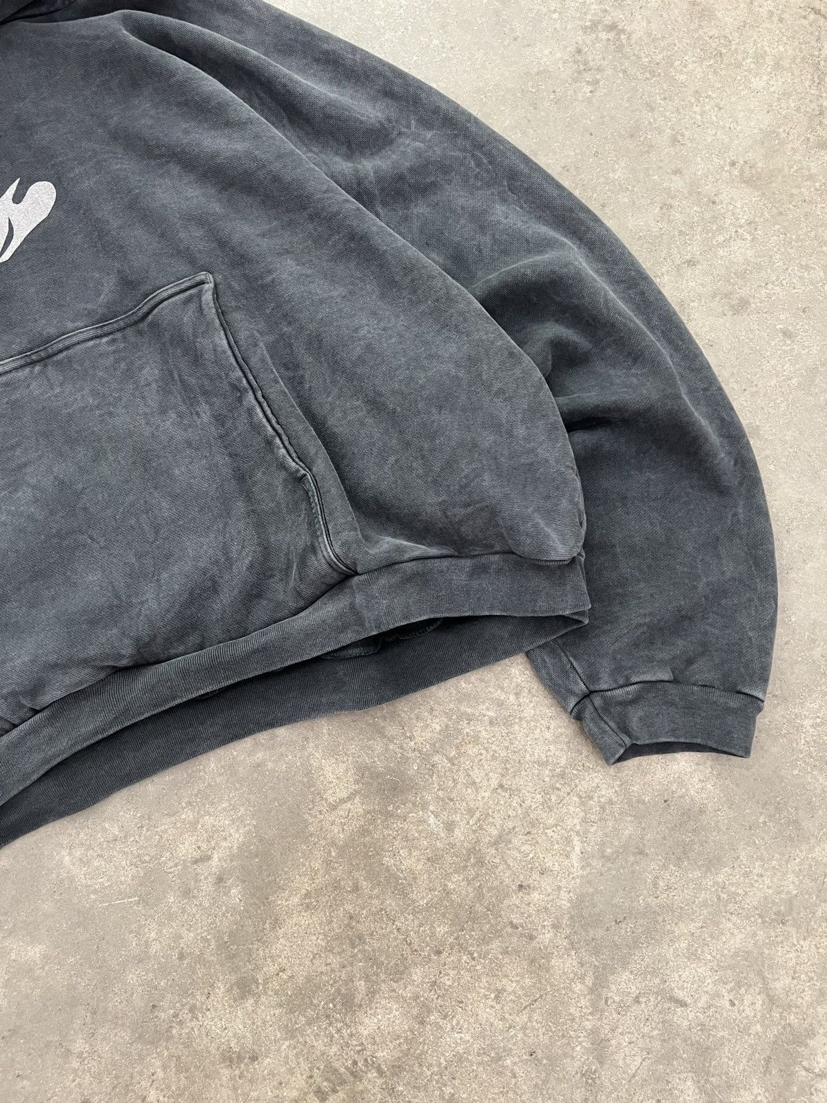 Kanye West Donda Doves Homecoming Hoodie Size L / XL Size US L / EU 52-54 / 3 - 6 Thumbnail